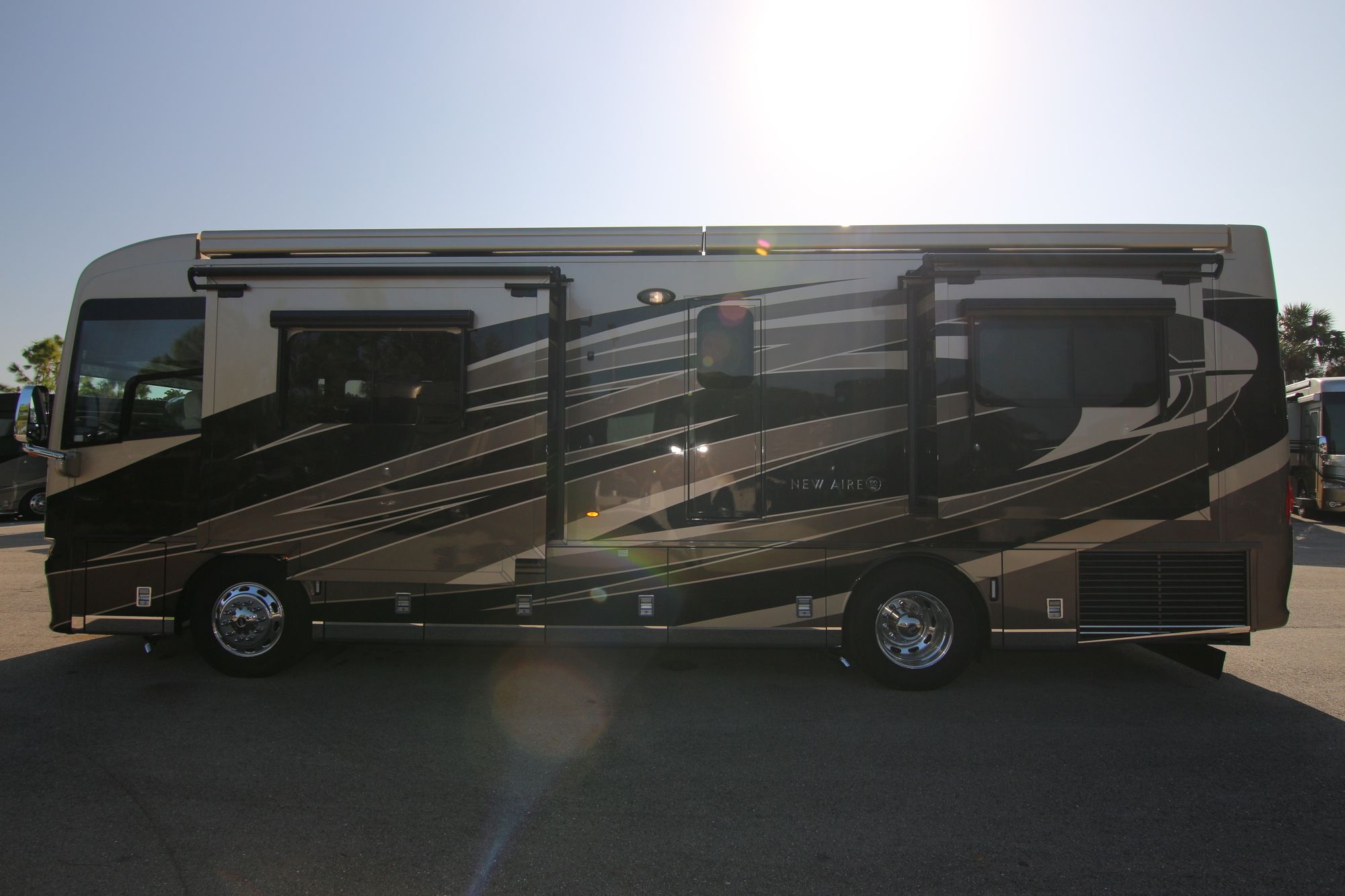 Used 2018 Newmar New Aire 3343 Class A  For Sale