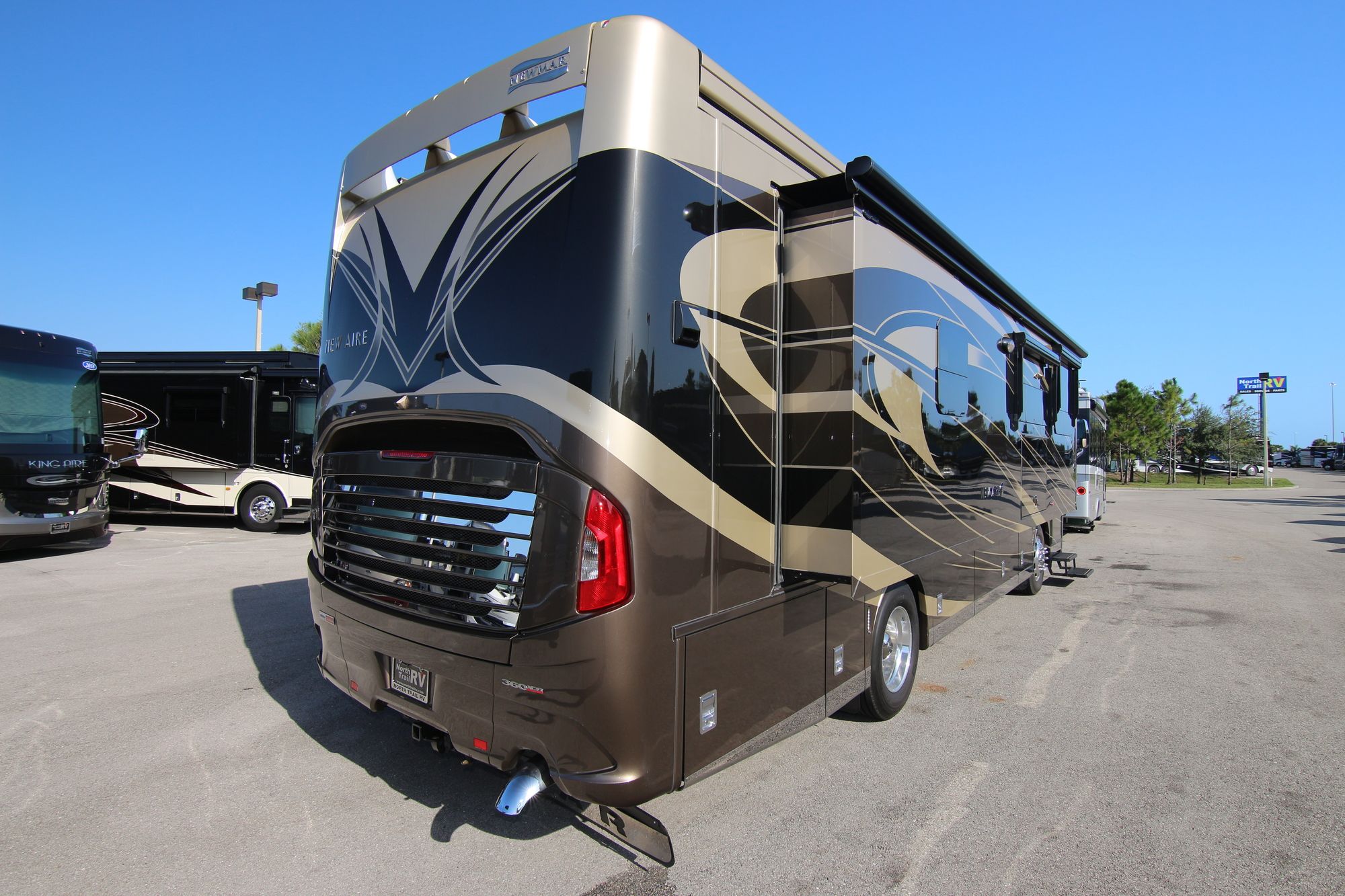 Used 2018 Newmar New Aire 3343 Class A  For Sale