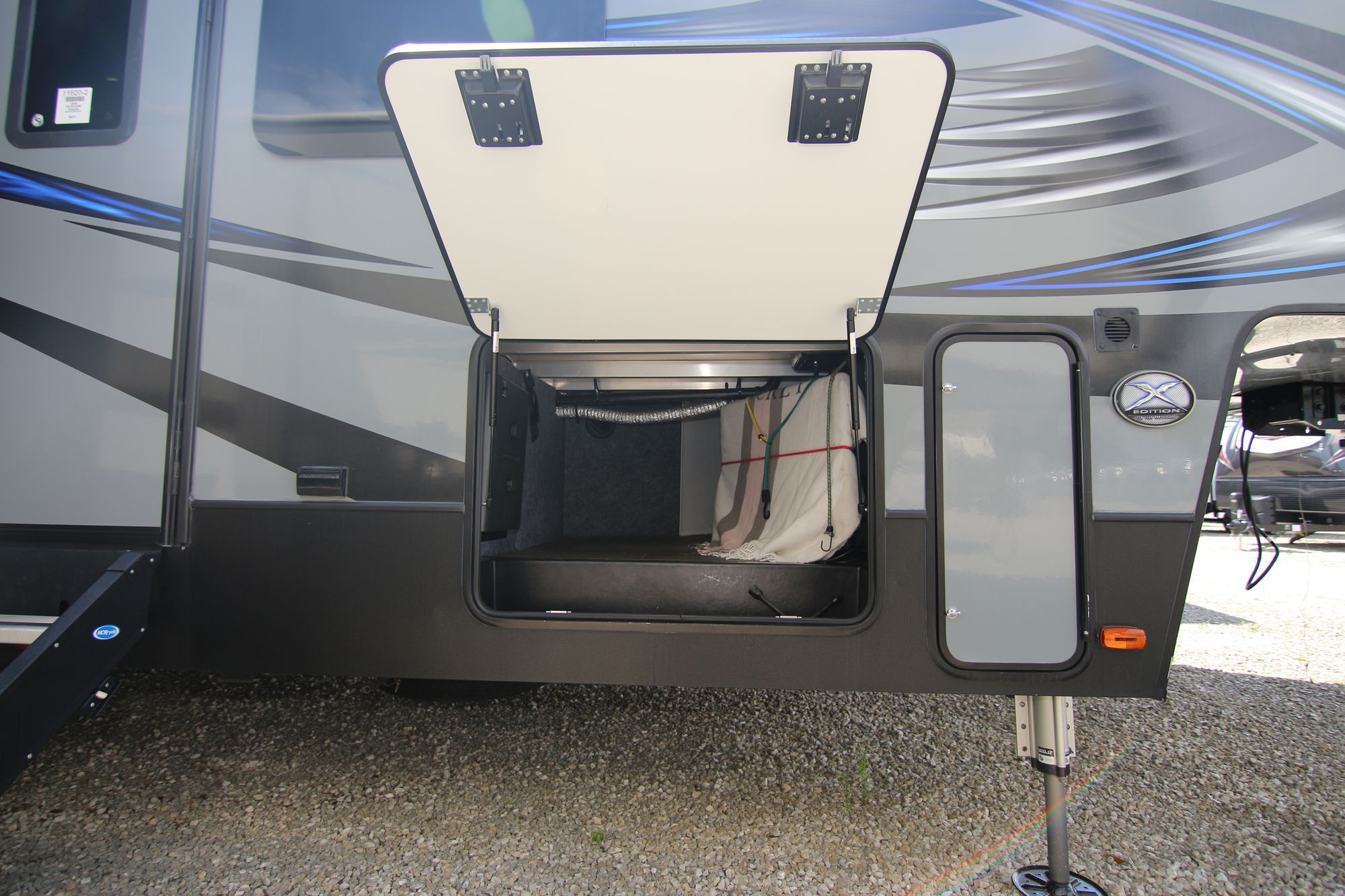 Used 2018 Keystone Fuzion M371 Fifth Wheel  For Sale