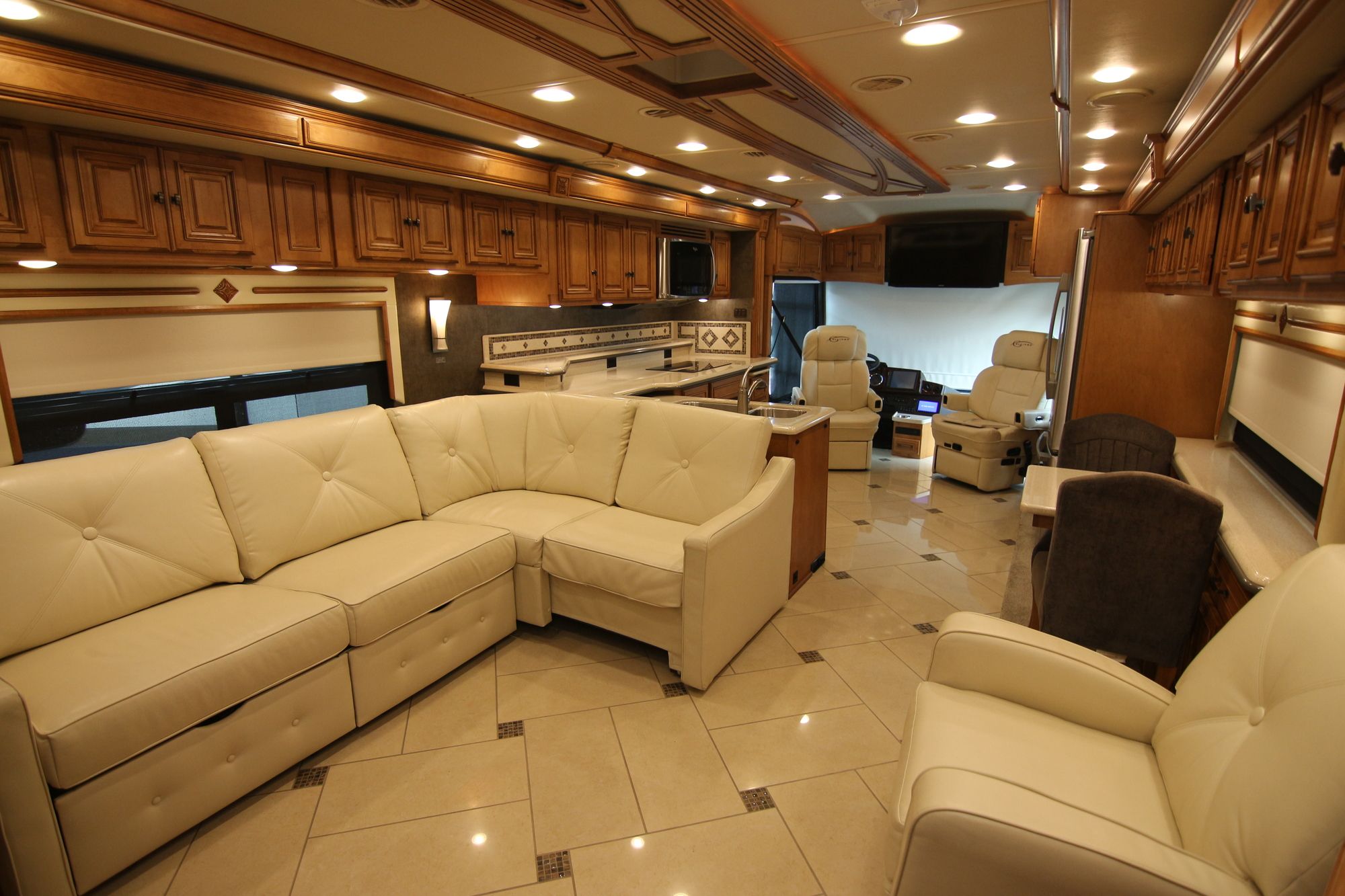 Used 2014 Itasca Ellipse 42GD Class A  For Sale