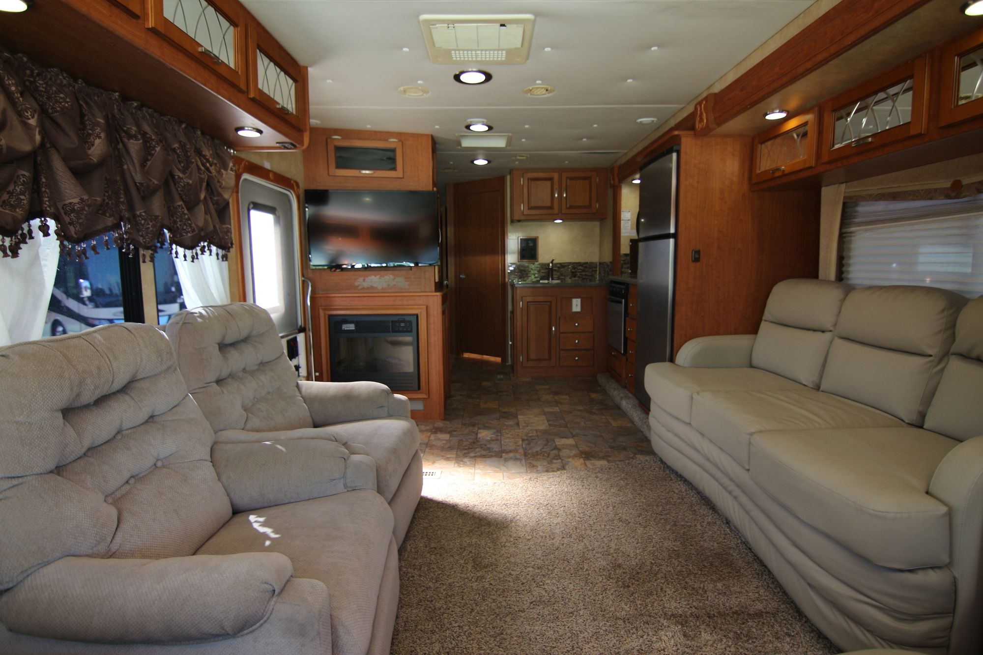 Used 2010 Forest River Georgetown 373 Class A  For Sale