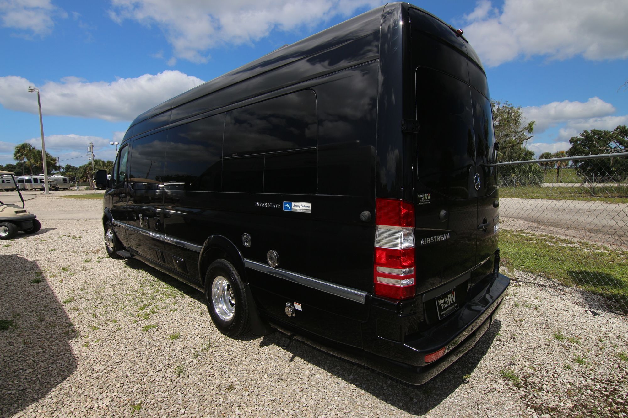 Used 2018 Airstream Ext Grand Tour TOMMY BAHAMA Class B  For Sale