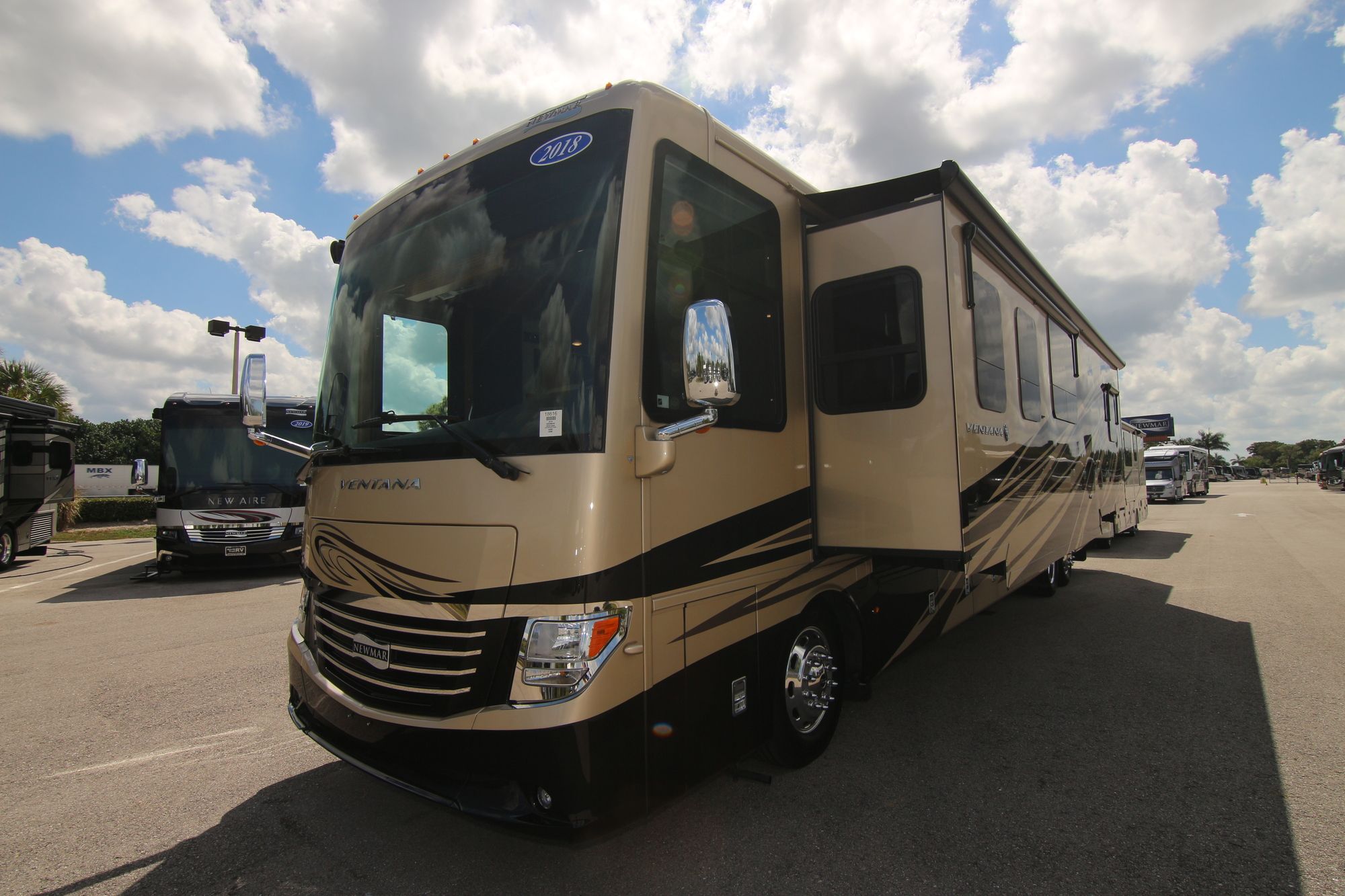 Used 2018 Newmar Ventana 4369 Class A  For Sale