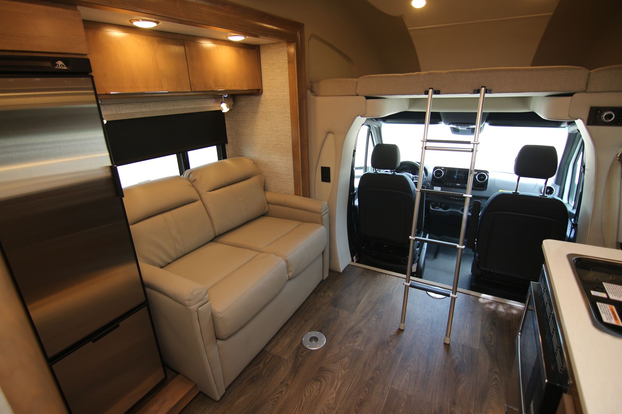 New 2020 Tiffin Motor Homes Wayfarer 24TW Class C  For Sale