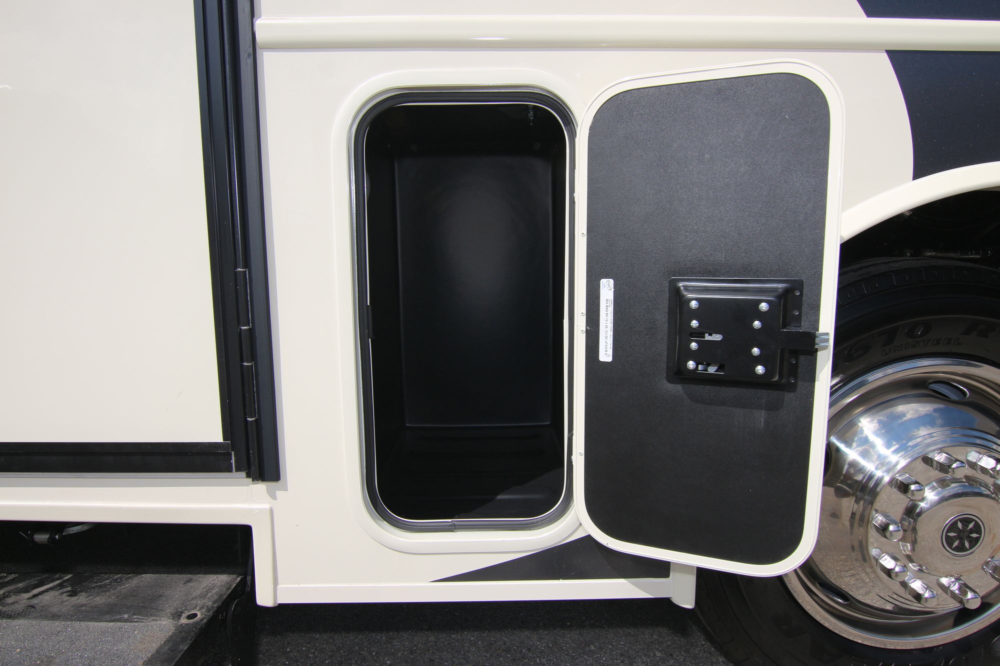 New 2020 Jayco Alante 31V Class A  For Sale