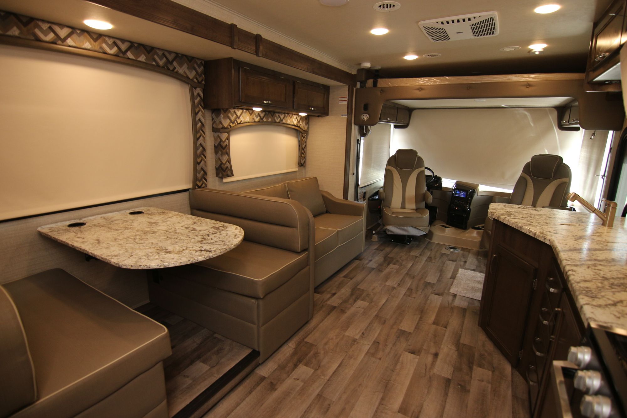 New 2020 Jayco Alante 31V Class A  For Sale