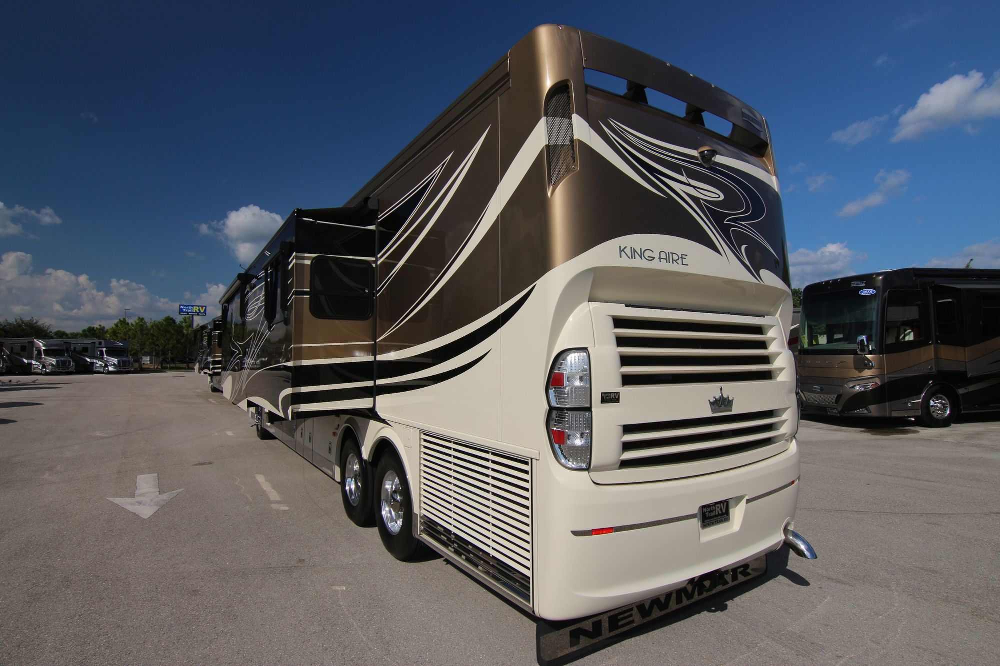 Used 2014 Newmar King Aire 4584 Class A  For Sale