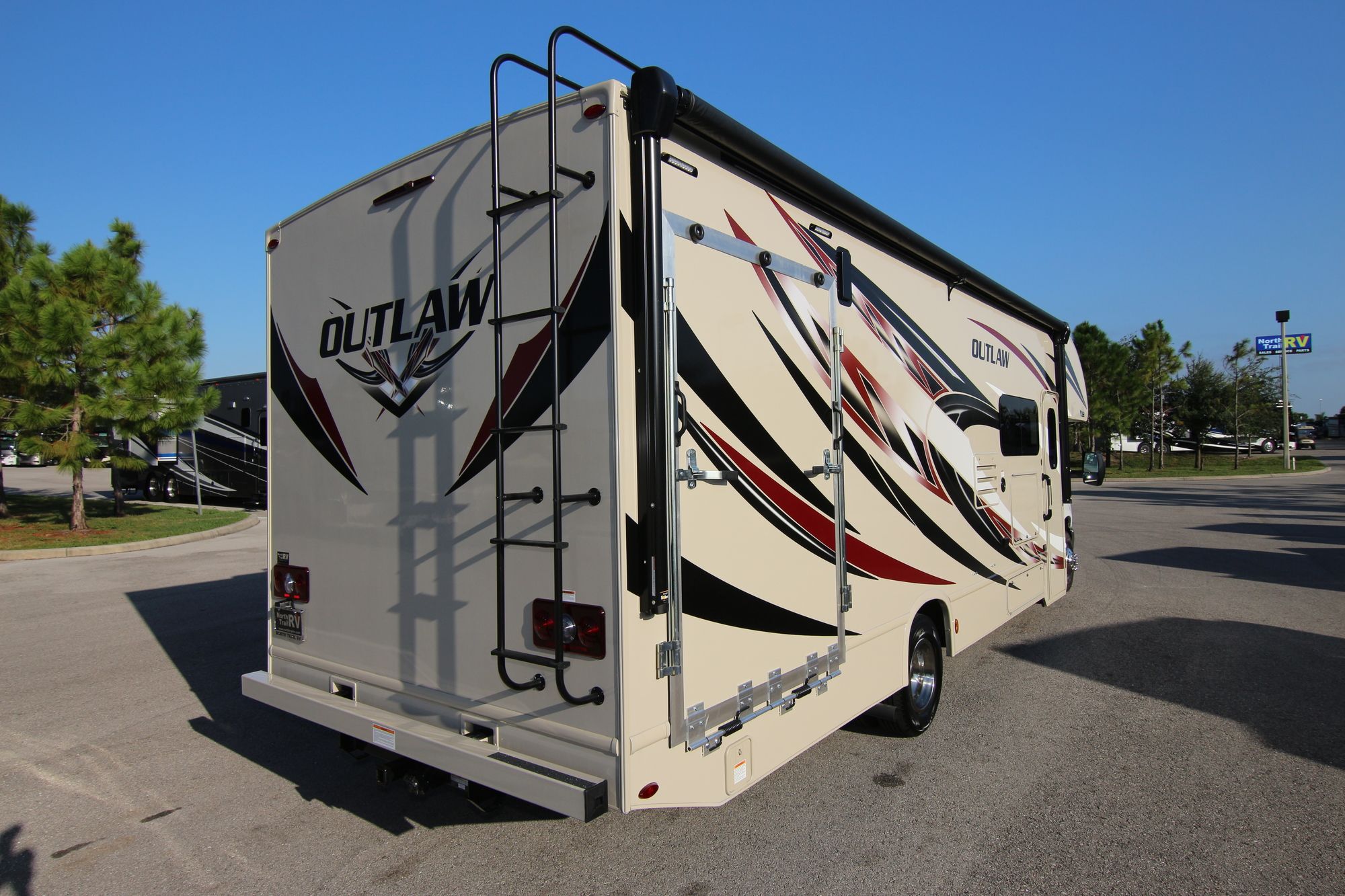 New 2020 Thor Outlaw 29S Class C  For Sale