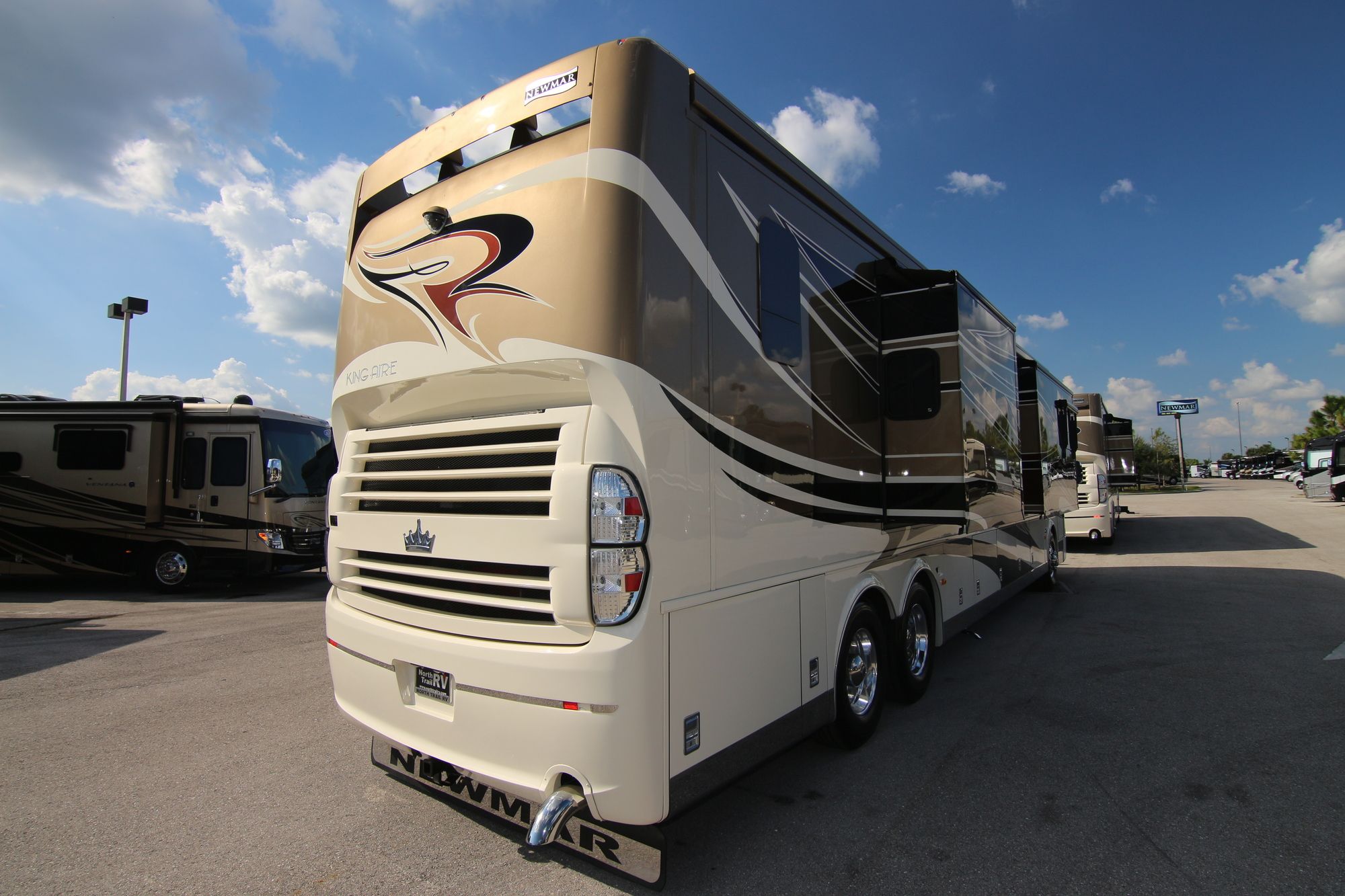 Used 2014 Newmar King Aire 4584 Class A  For Sale