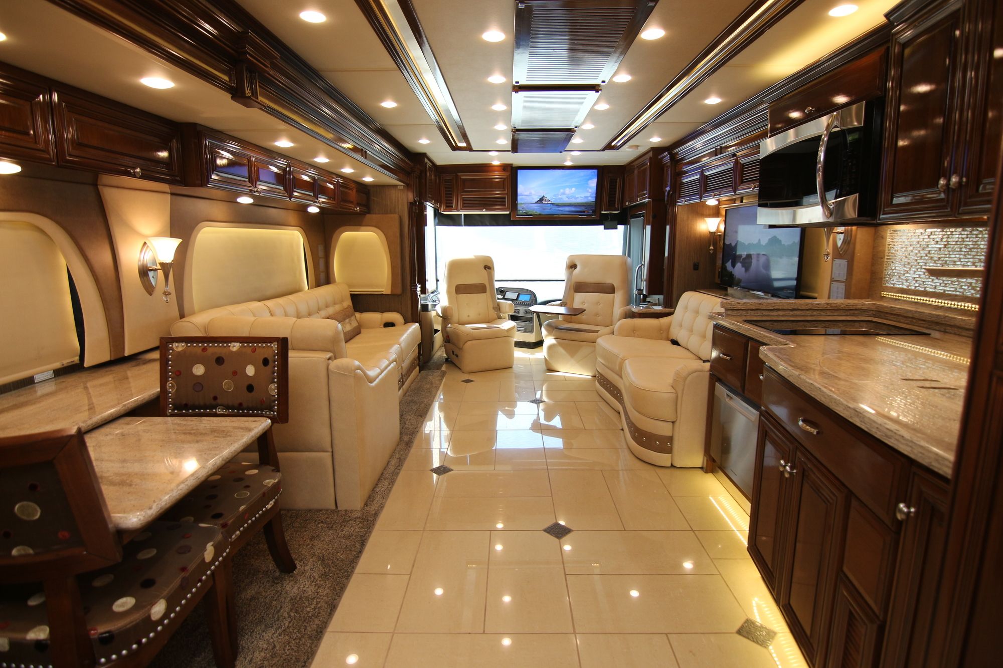 Used 2014 Newmar King Aire 4584 Class A  For Sale