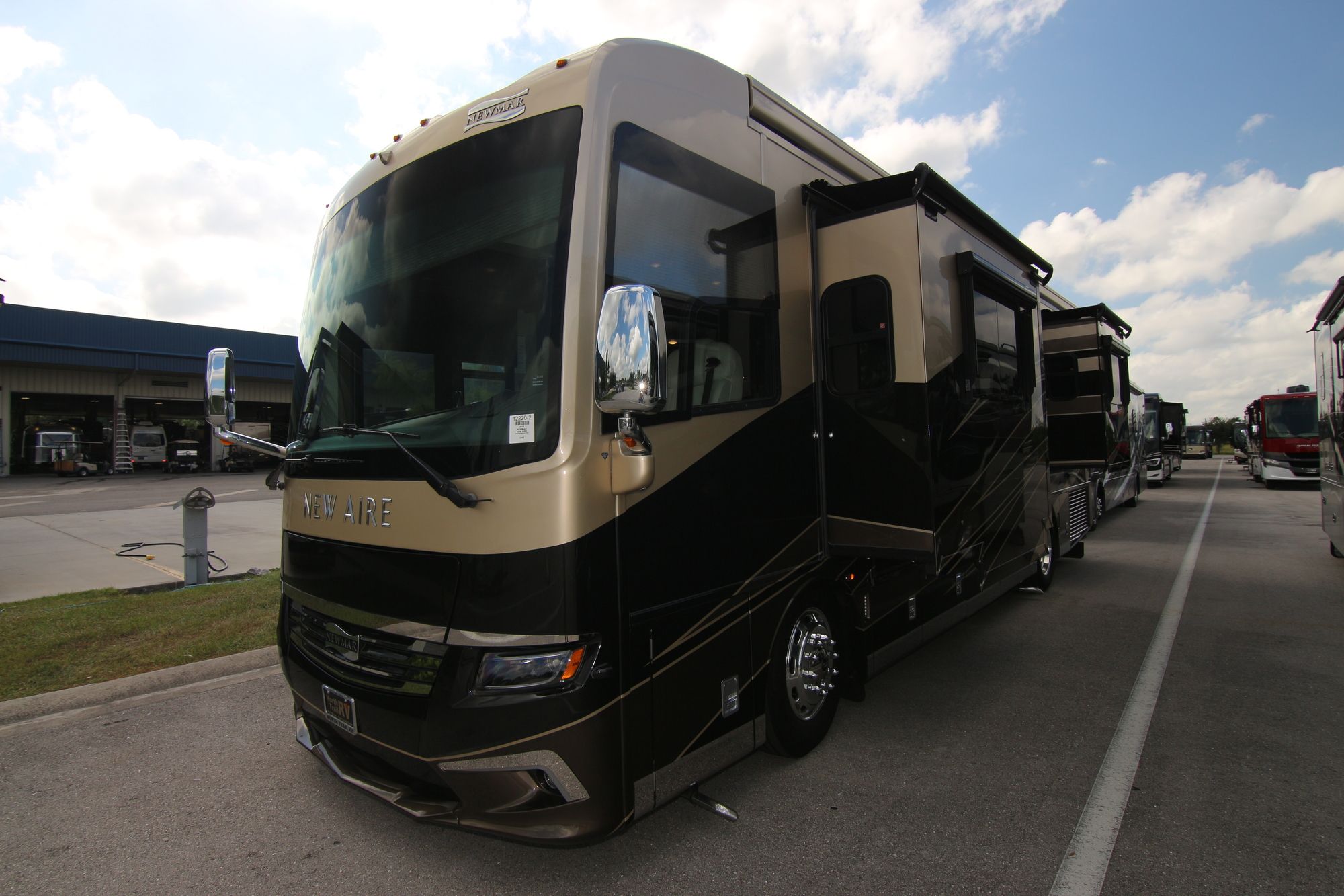 Used 2018 Newmar New Aire 3343 Class A  For Sale