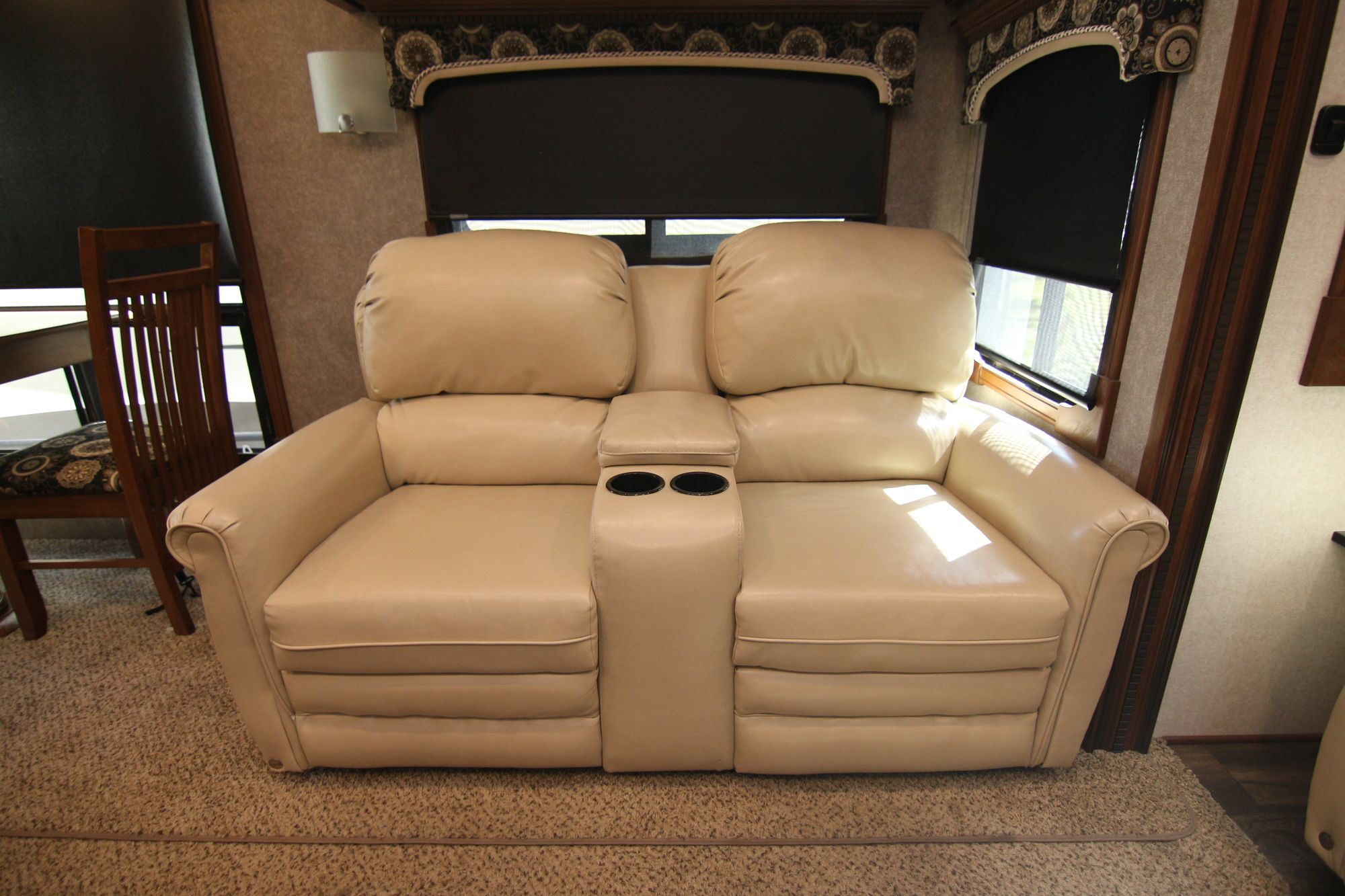 Used 2017 Jayco Pinnacle 36FBTS Fifth Wheel  For Sale