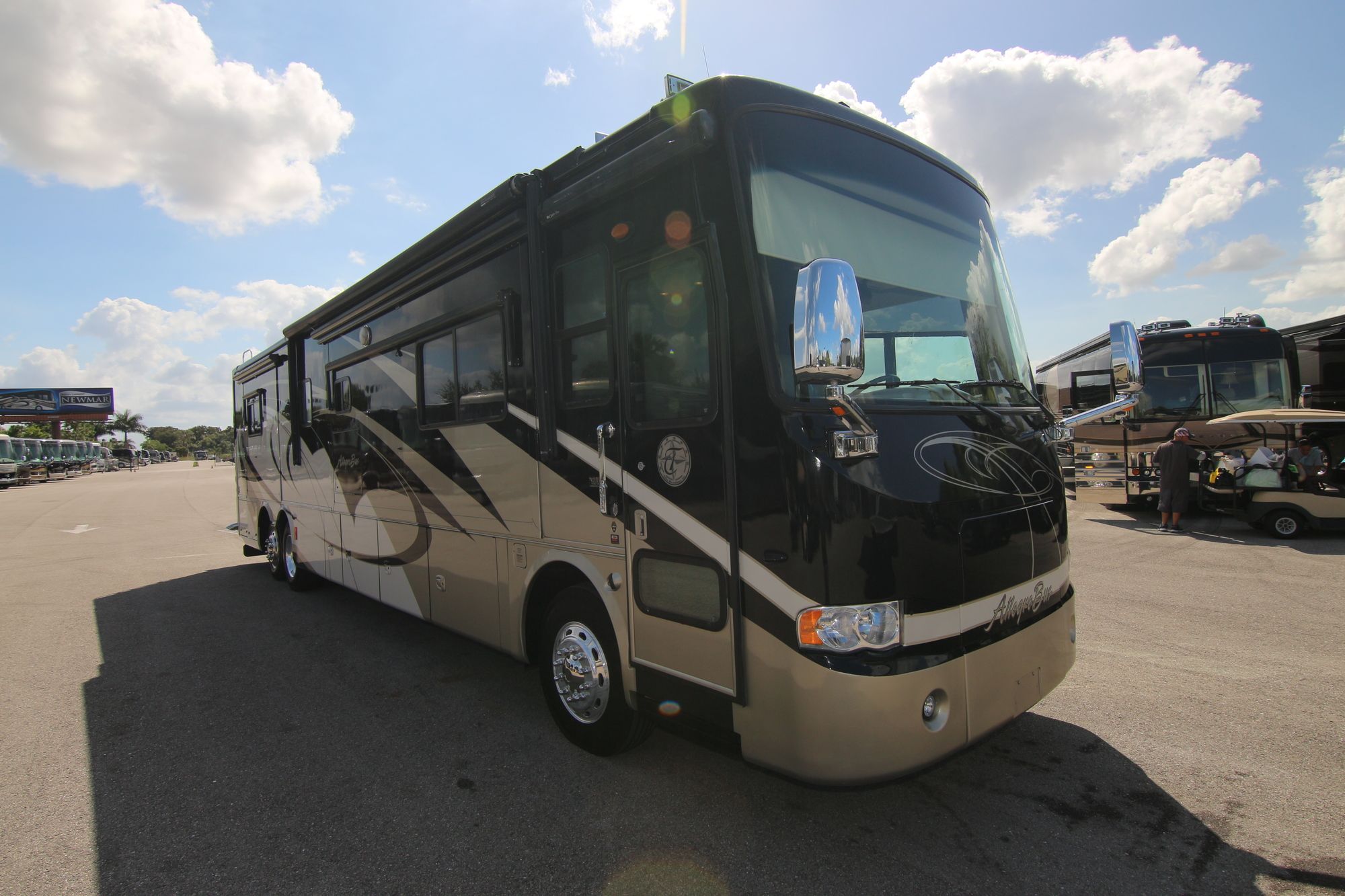 Used 2008 Tiffin Motor Homes Allegro Bus 42QRP Class A  For Sale