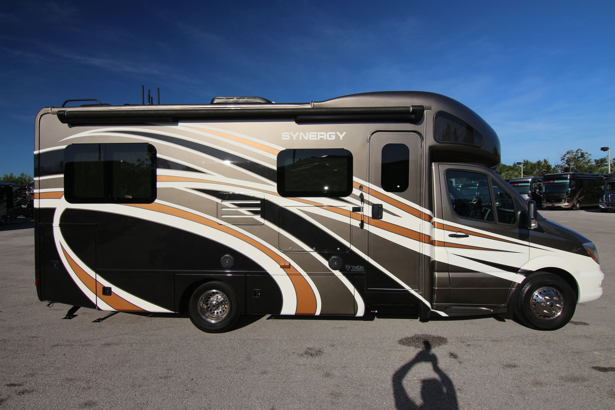 Used 2018 Thor Synergy 24TT Class C  For Sale