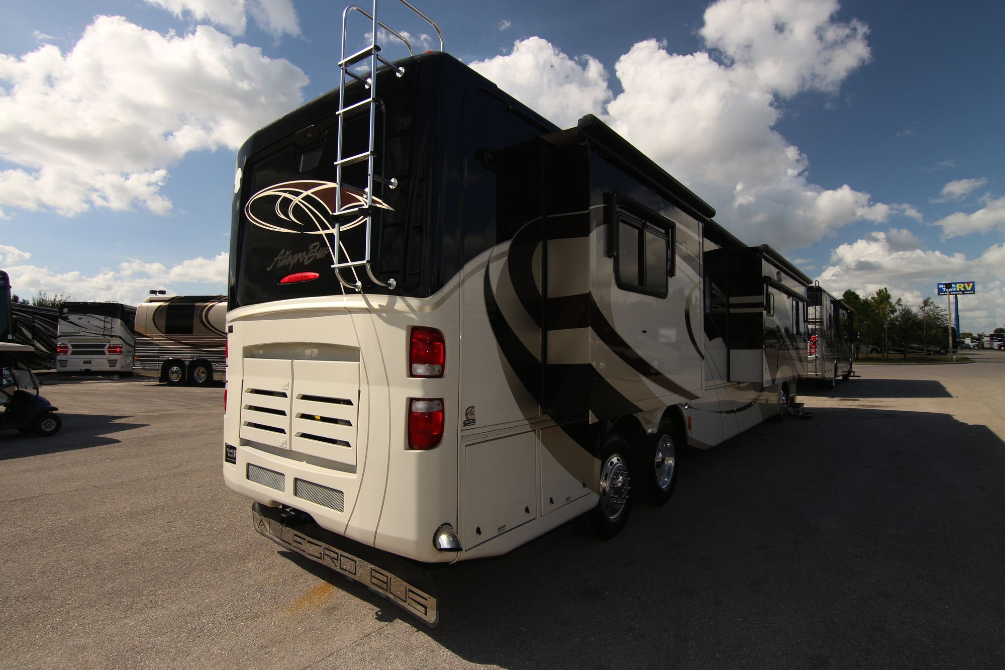 Used 2008 Tiffin Motor Homes Allegro Bus 42QRP Class A  For Sale