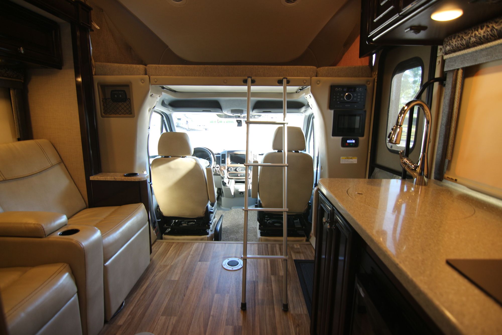 Used 2018 Thor Synergy 24TT Class C  For Sale