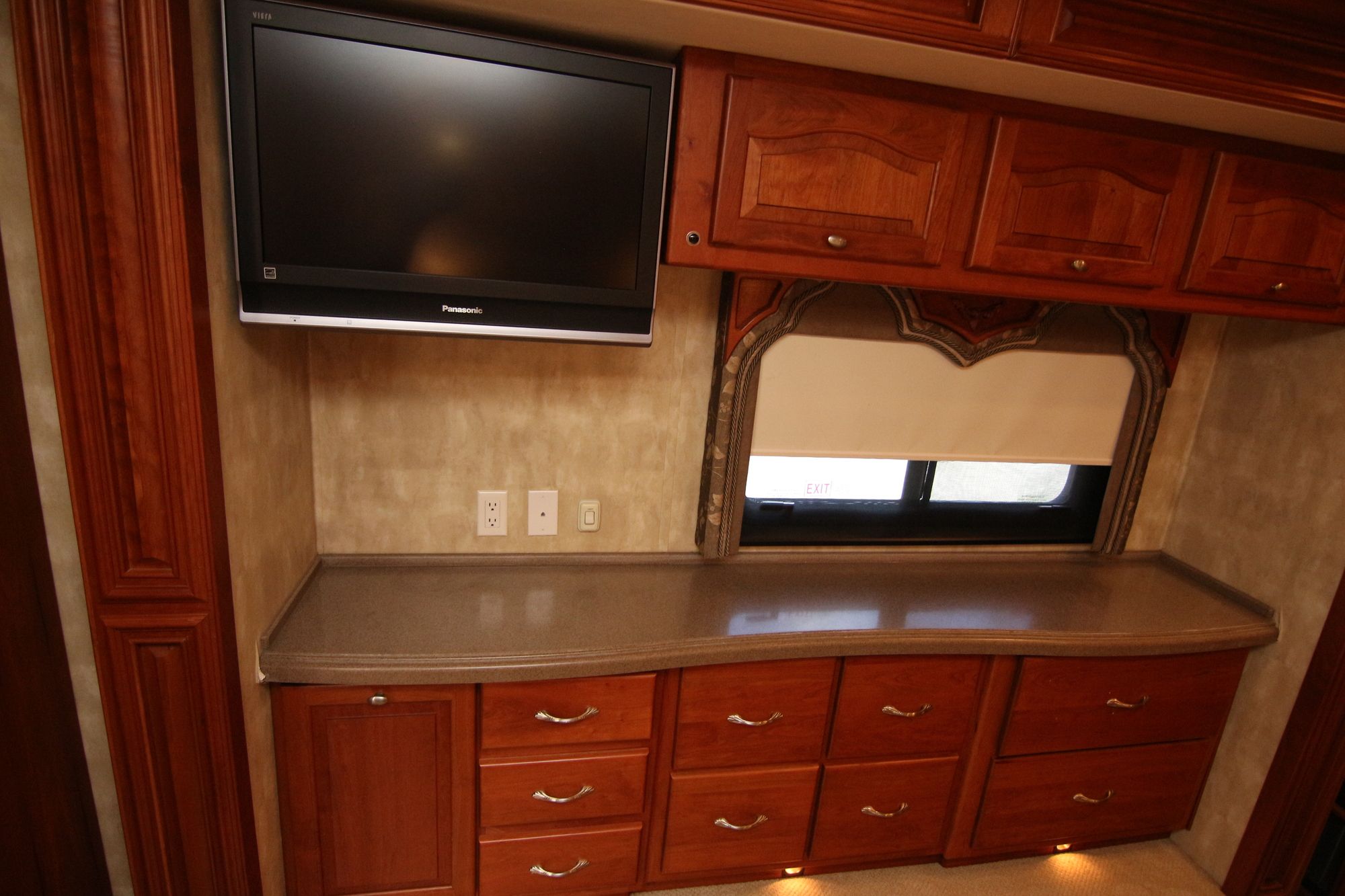 Used 2008 Tiffin Motor Homes Allegro Bus 42QRP Class A  For Sale