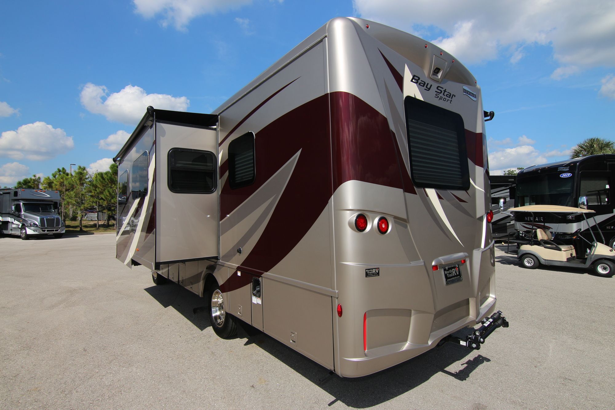 Used 2019 Newmar Bay Star Sport 2702 Class A  For Sale