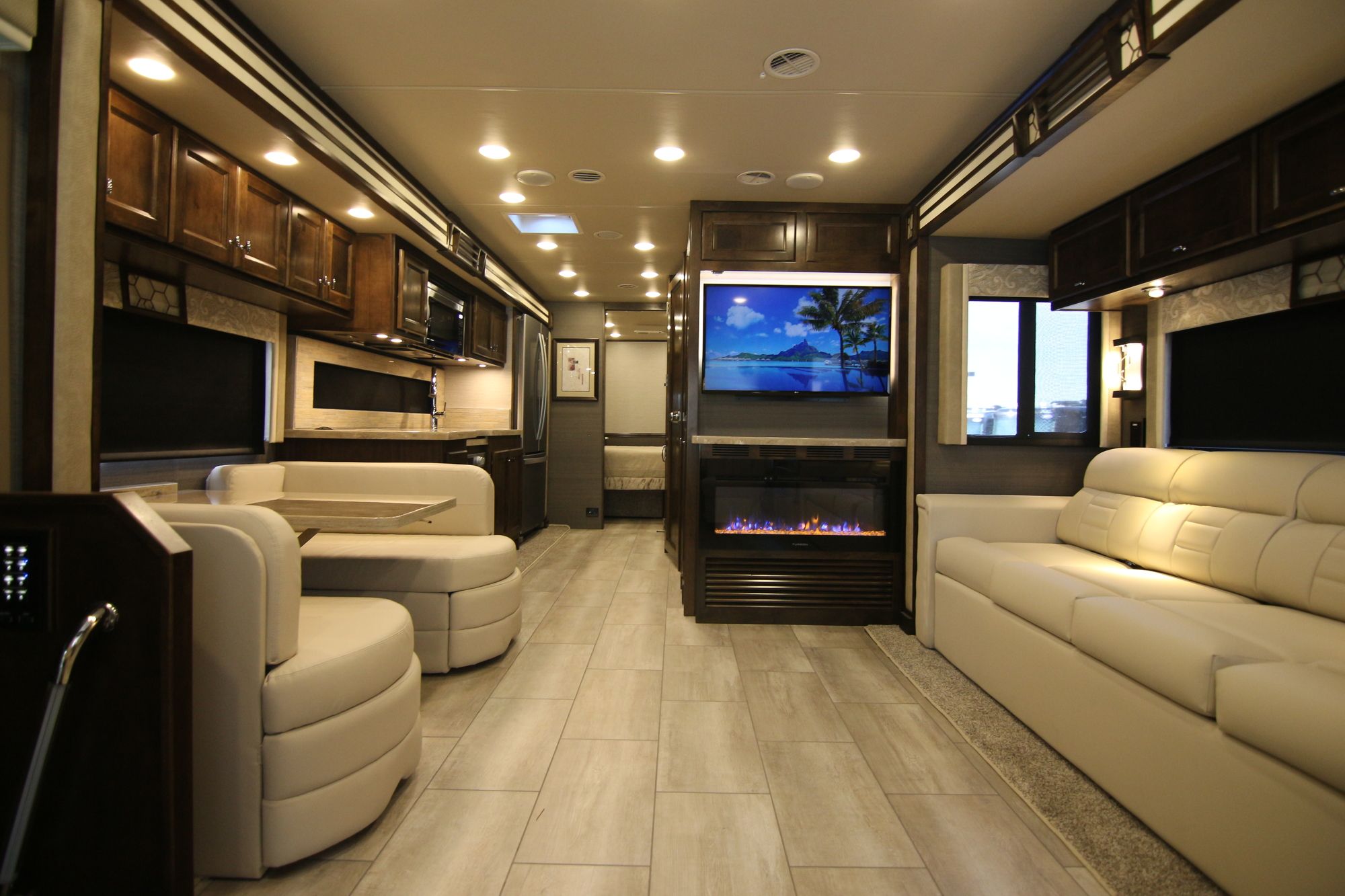 New 2020 Tiffin Motor Homes Allegro 34PA Class A  For Sale