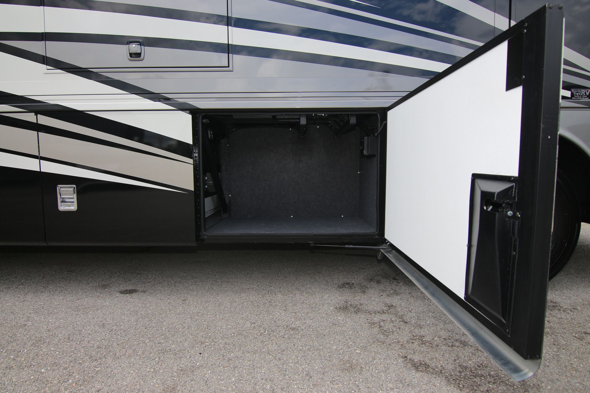 New 2020 Newmar Ventana 4326 Class A  For Sale