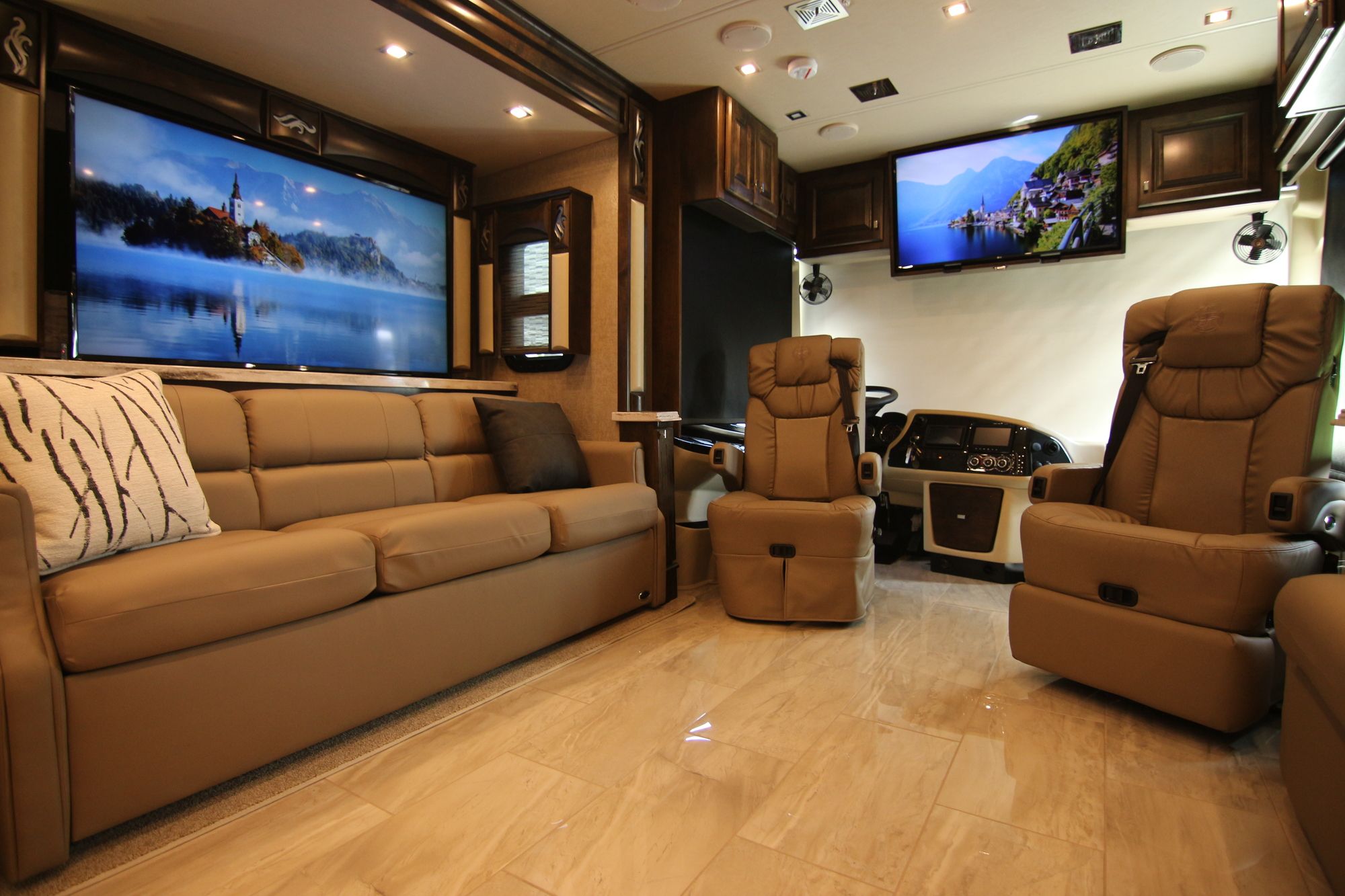 New 2019 Tiffin Motor Homes Phaeton 40QKH Class A  For Sale