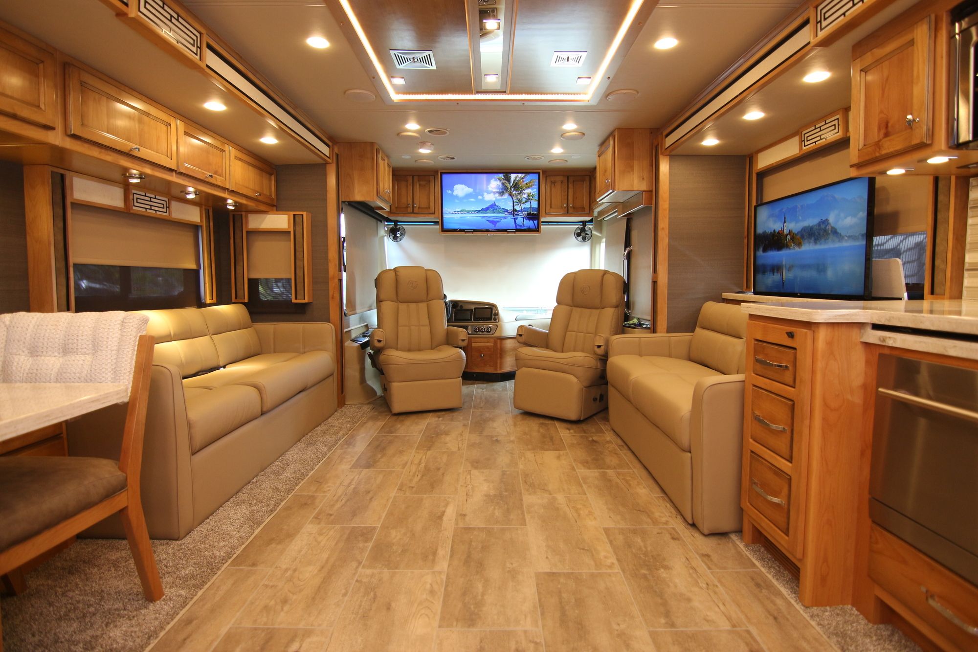 New 2020 Tiffin Motor Homes Allegro Red 37BA Class A  For Sale