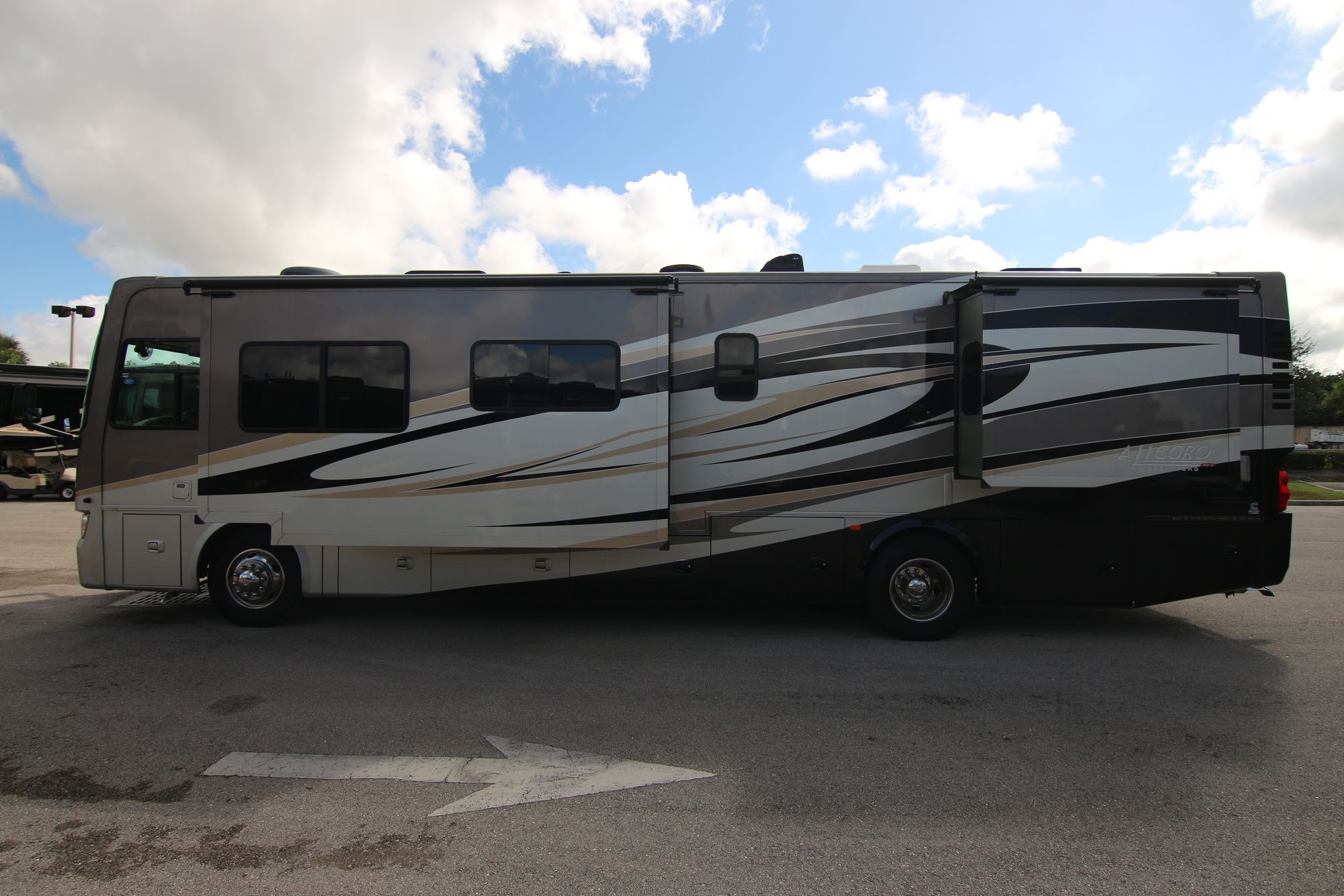 Used 2011 Tiffin Motor Homes Allegro Red 38QBA Class A  For Sale