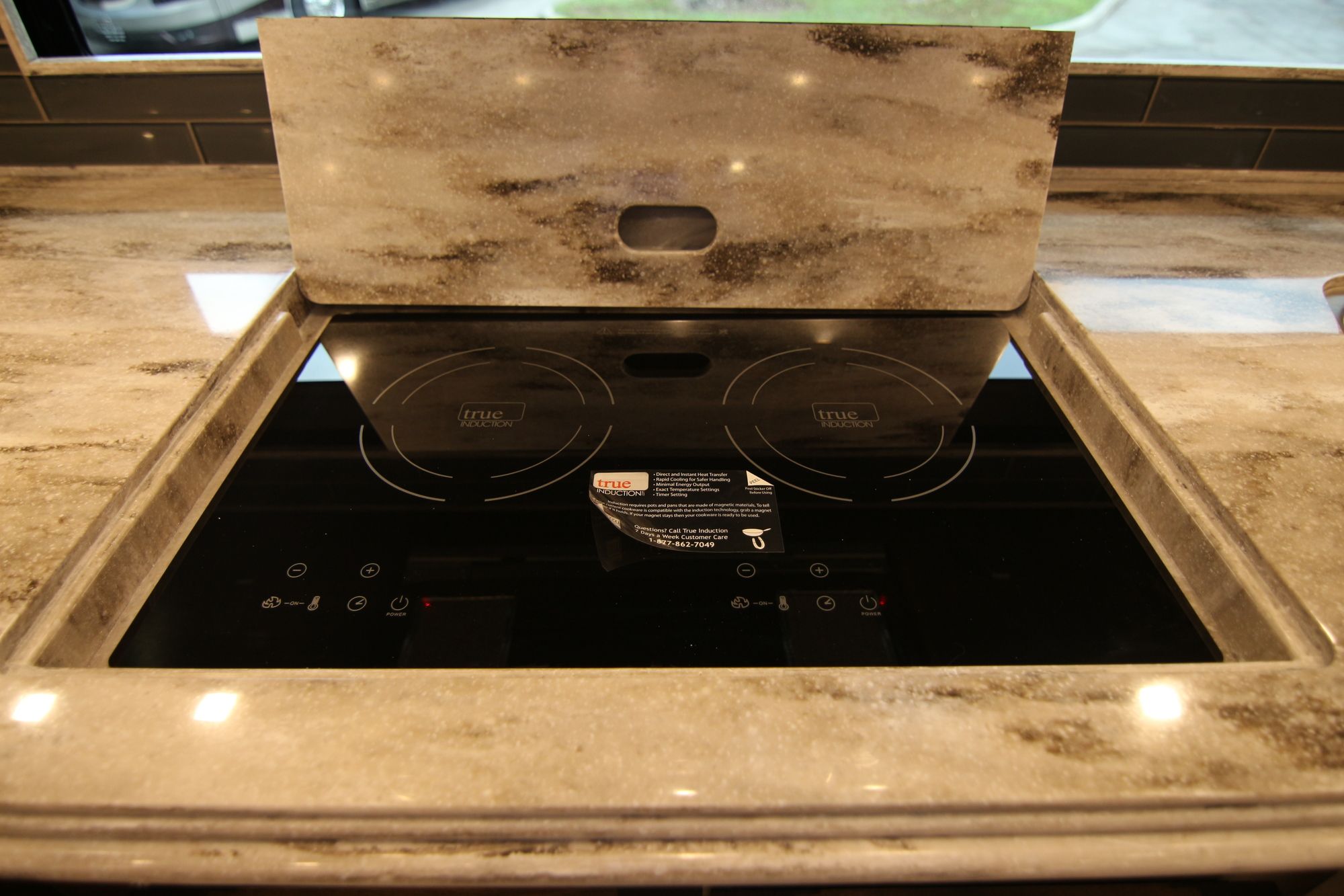 New 2019 Tiffin Motor Homes Phaeton 40QKH Class A  For Sale