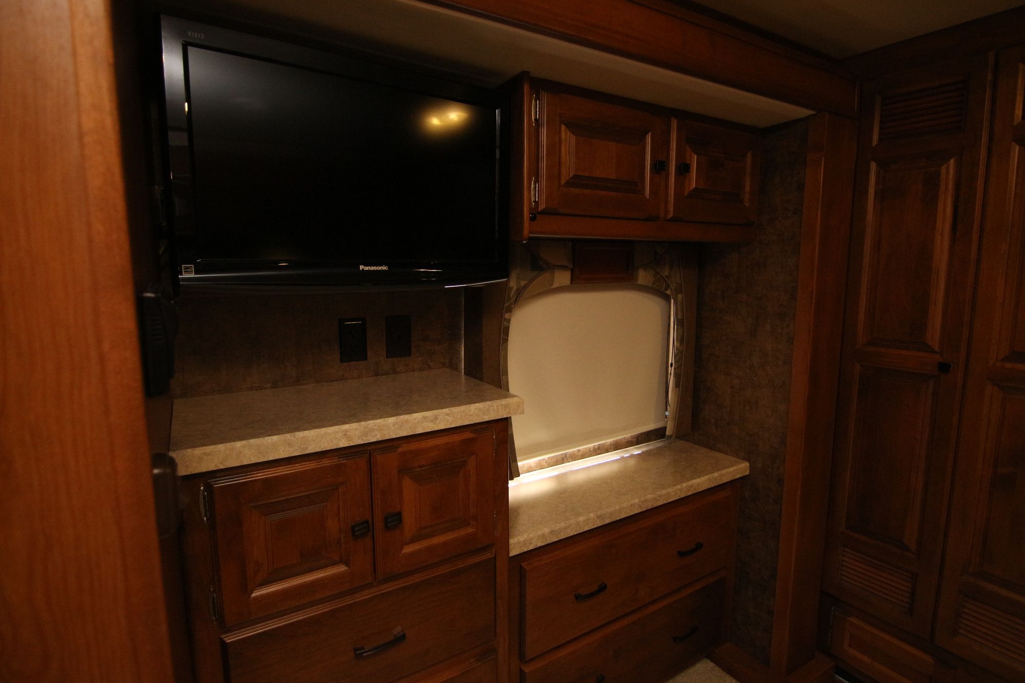 Used 2011 Tiffin Motor Homes Allegro Red 38QBA Class A  For Sale