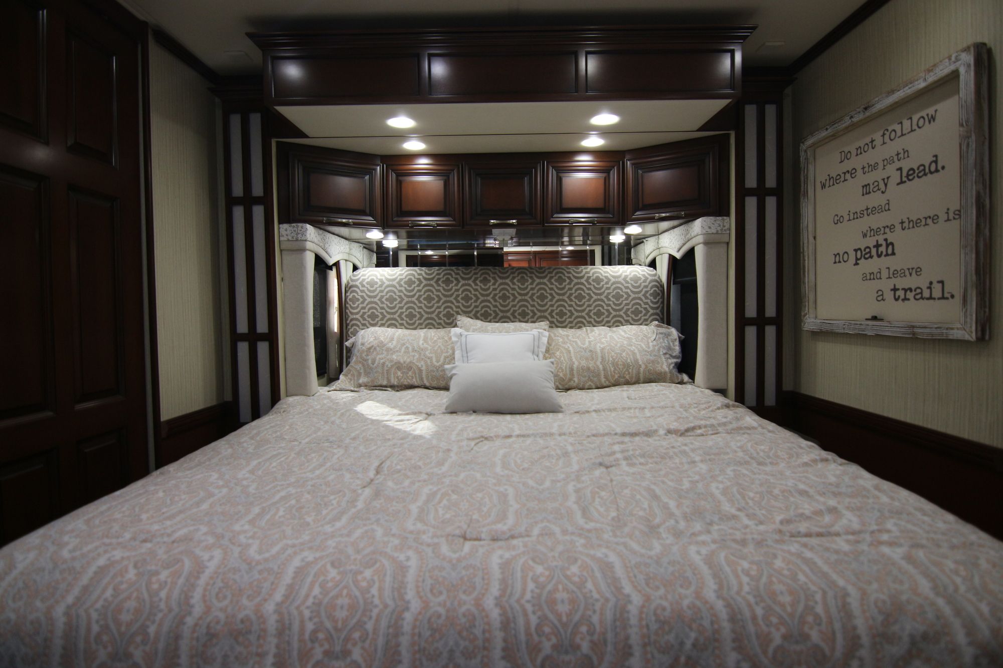Used 2011 Newmar Mountain Aire 4344 Class A  For Sale