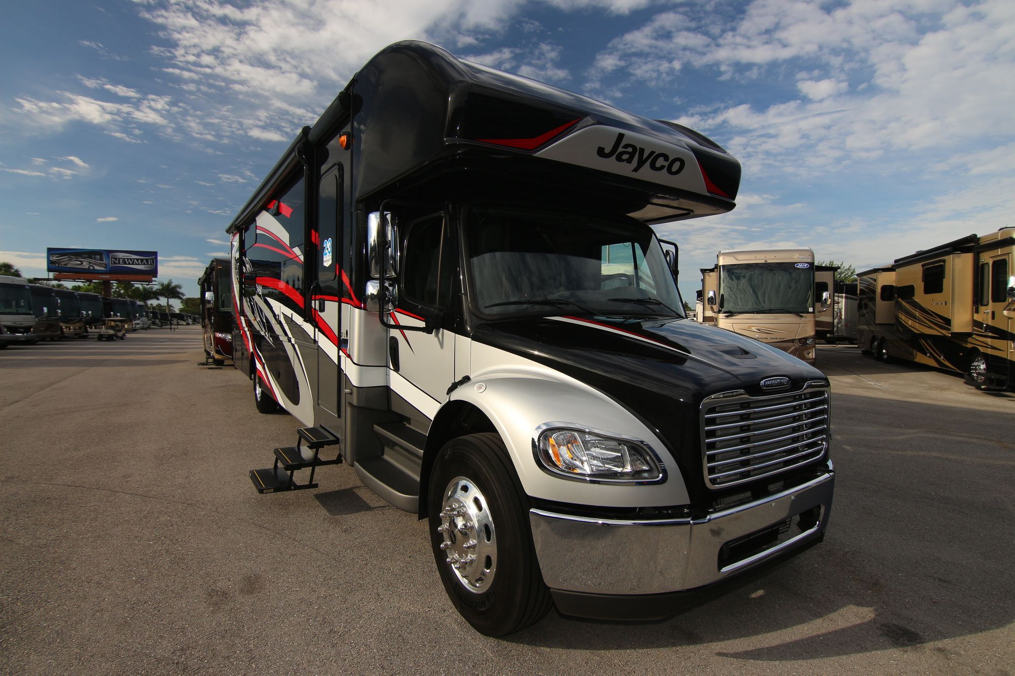 New 2020 Jayco Seneca 37L Super C  For Sale