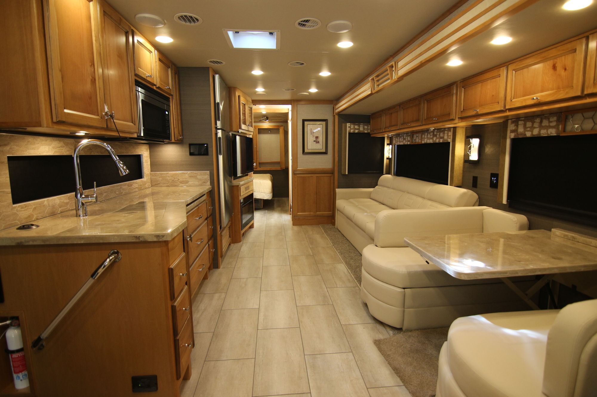 New 2020 Tiffin Motor Homes Allegro 32SA Class A  For Sale