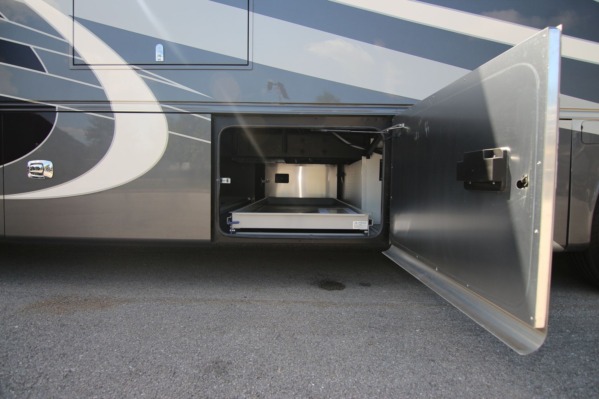 New 2019 Tiffin Motor Homes Phaeton 44 OH Class A  For Sale