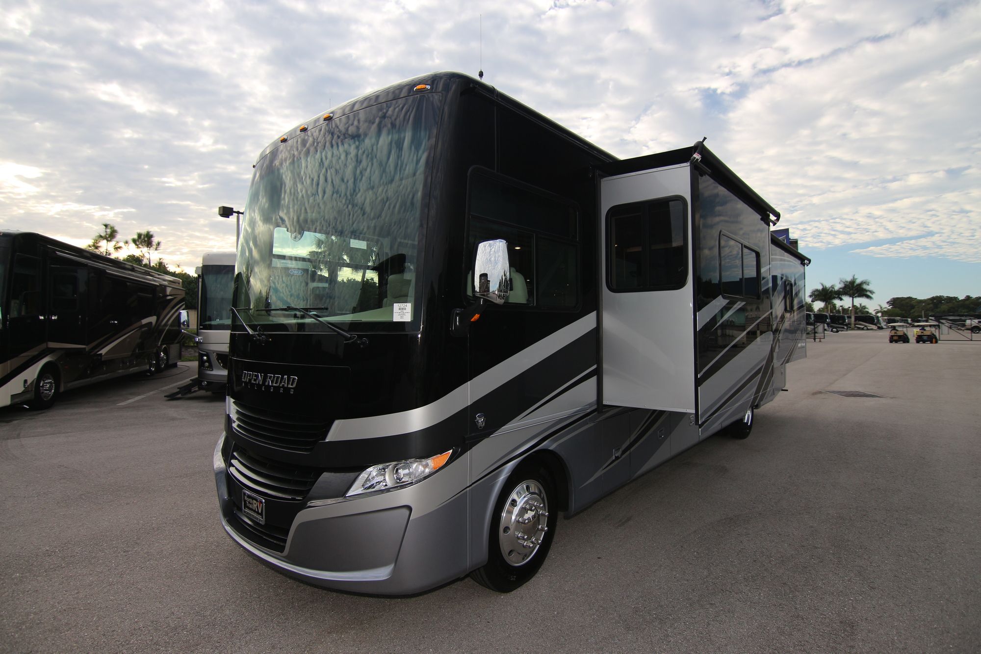 New 2020 Tiffin Motor Homes Allegro 34PA Class A  For Sale