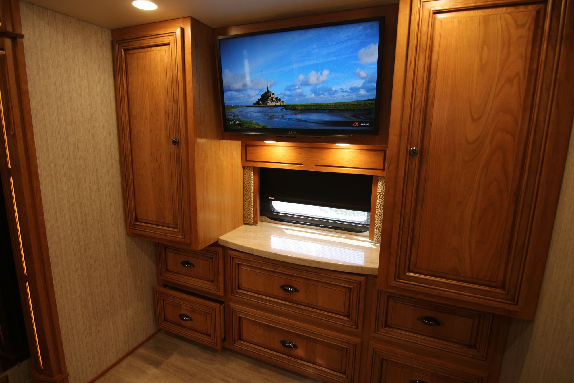 Used 2019 Newmar Dutch Star 3736 Class A  For Sale