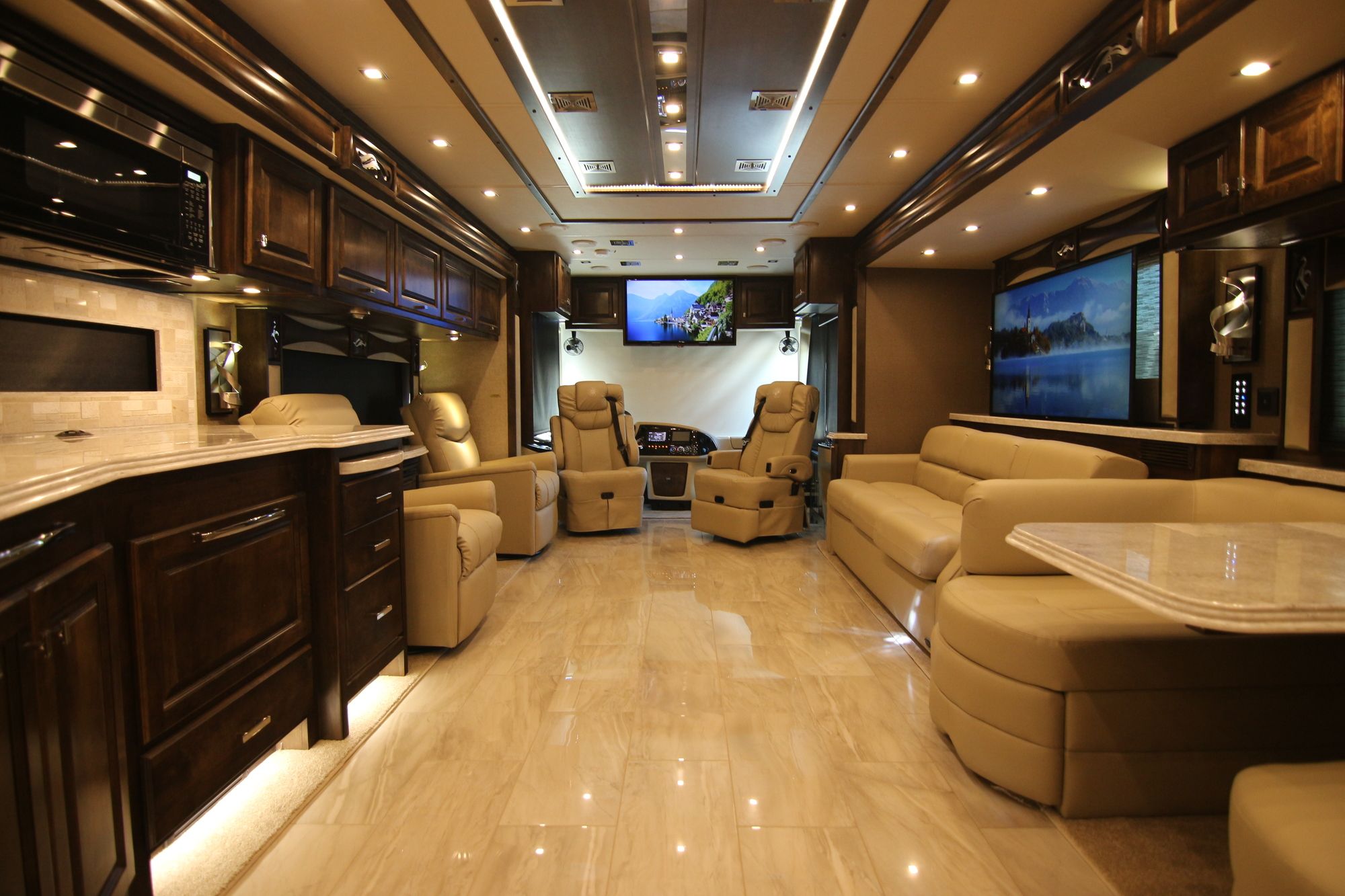New 2019 Tiffin Motor Homes Phaeton 44 OH Class A  For Sale