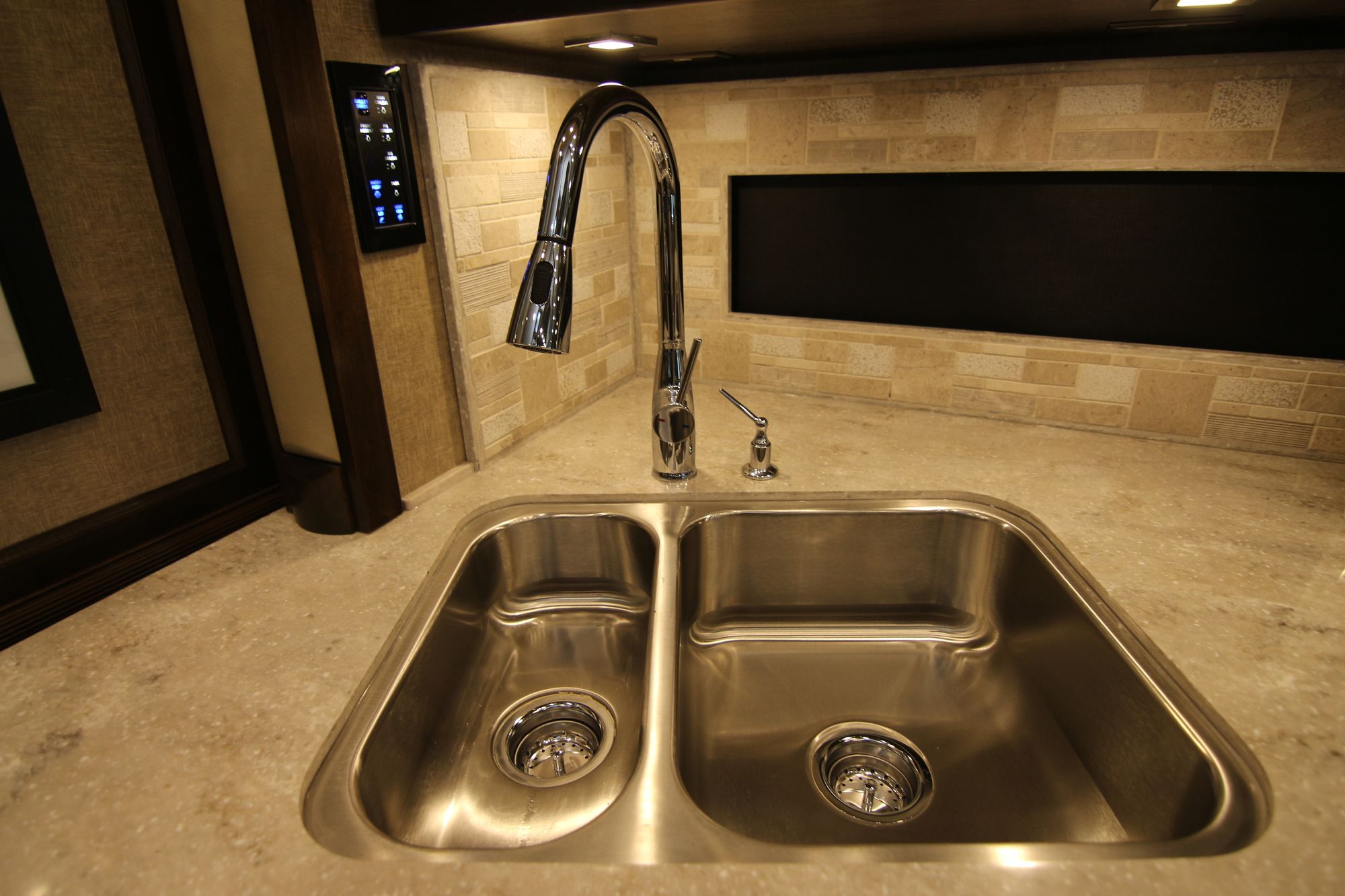 New 2019 Tiffin Motor Homes Phaeton 44 OH Class A  For Sale