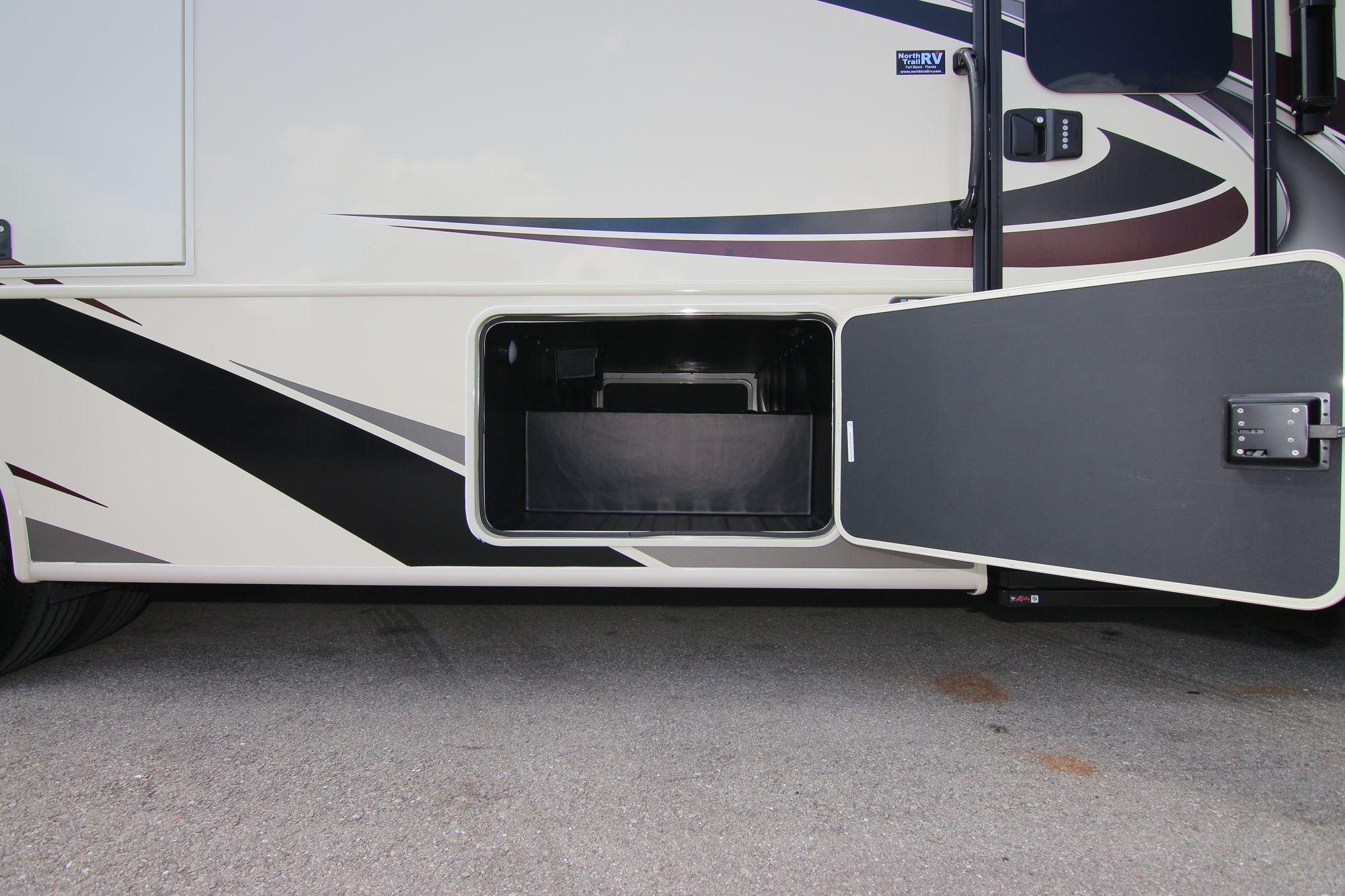 Used 2018 Jayco Precept 29V Class A  For Sale