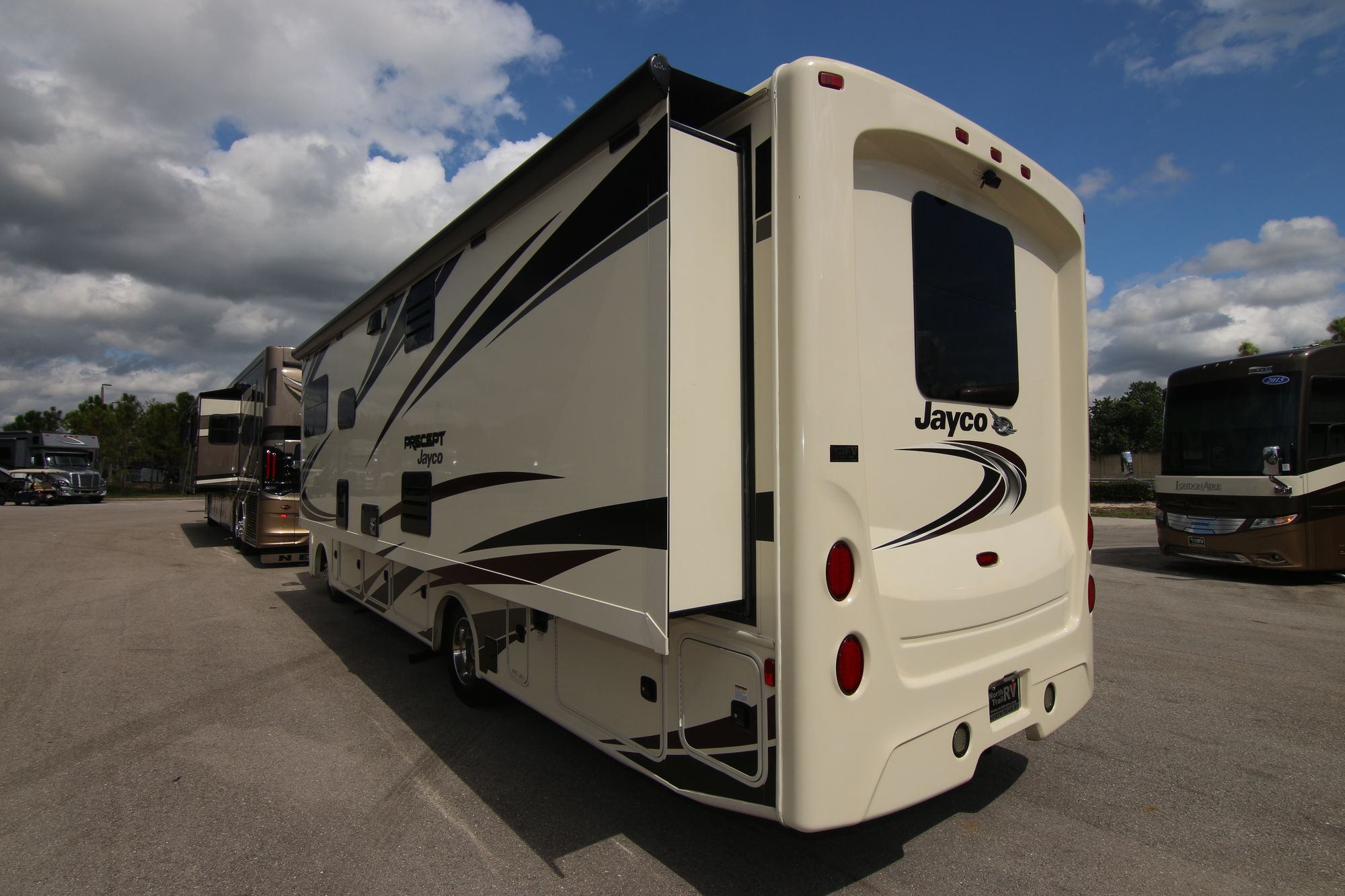 Used 2018 Jayco Precept 29V Class A  For Sale