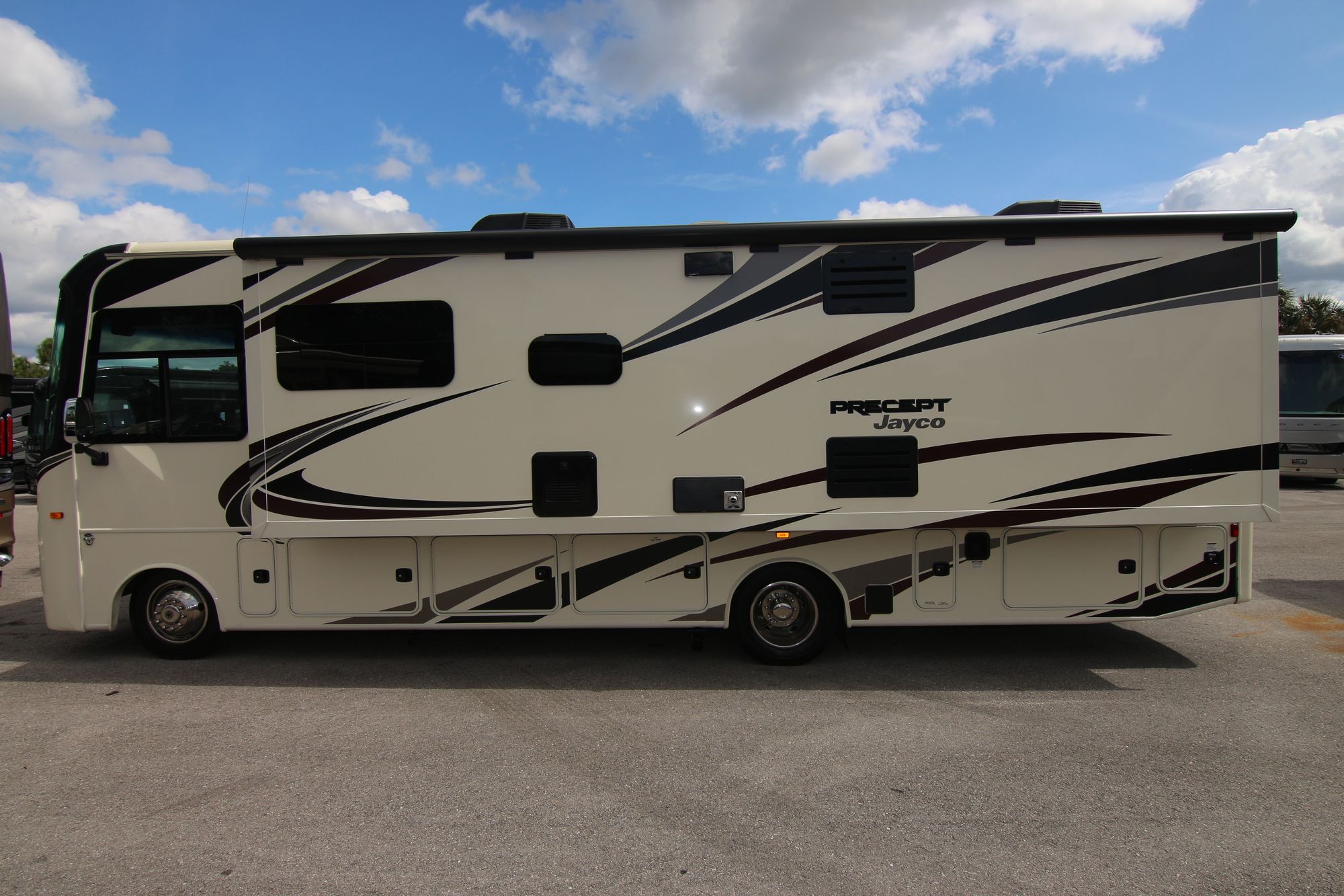 Used 2018 Jayco Precept 29V Class A  For Sale