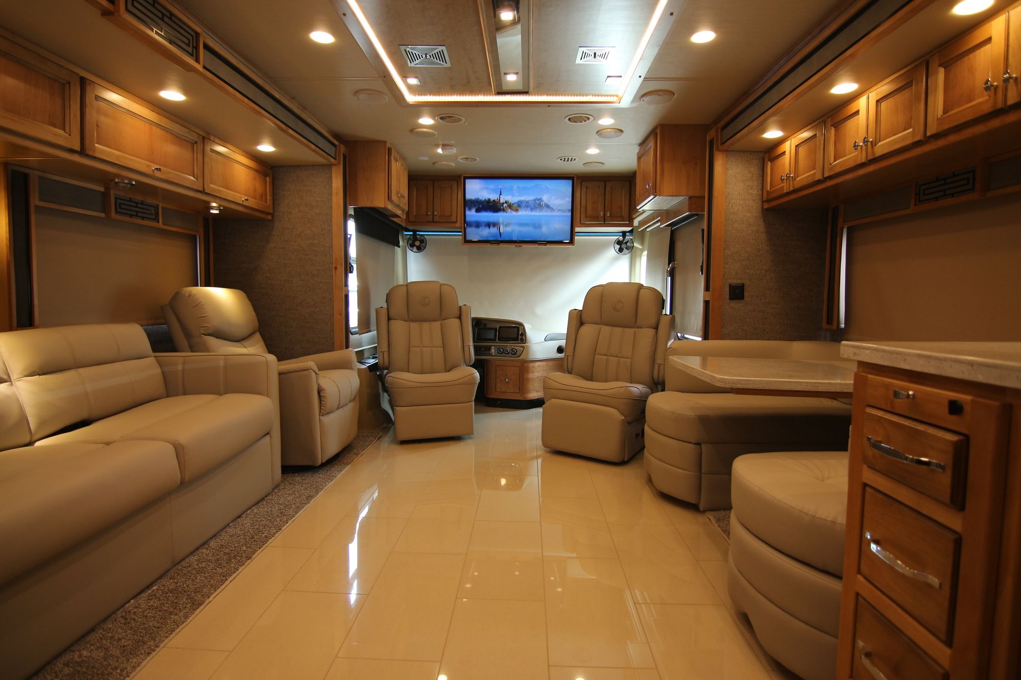 New 2020 Tiffin Motor Homes Allegro Red 37PA Class A  For Sale