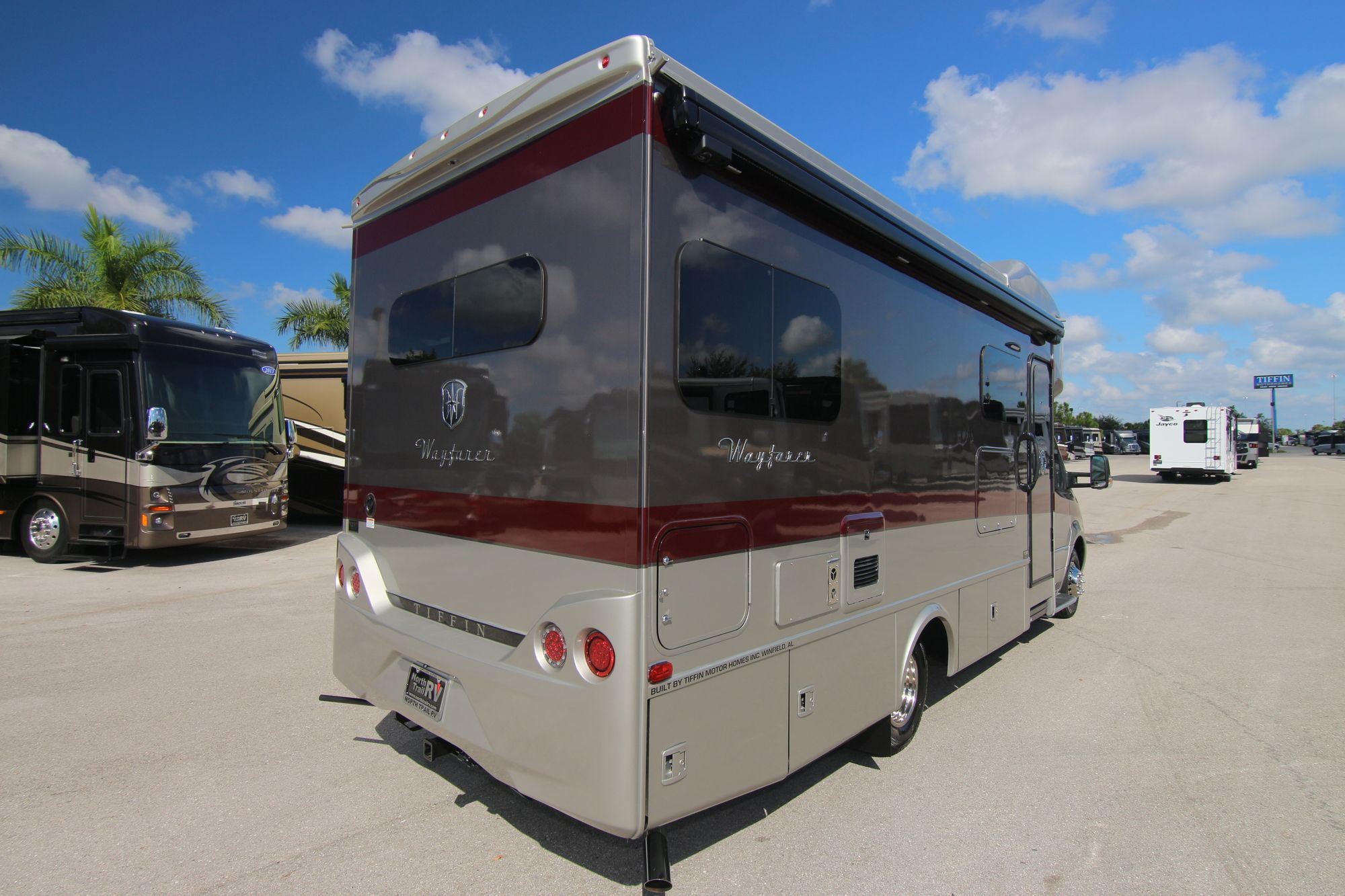 New 2020 Tiffin Motor Homes Wayfarer 24TW Class C  For Sale