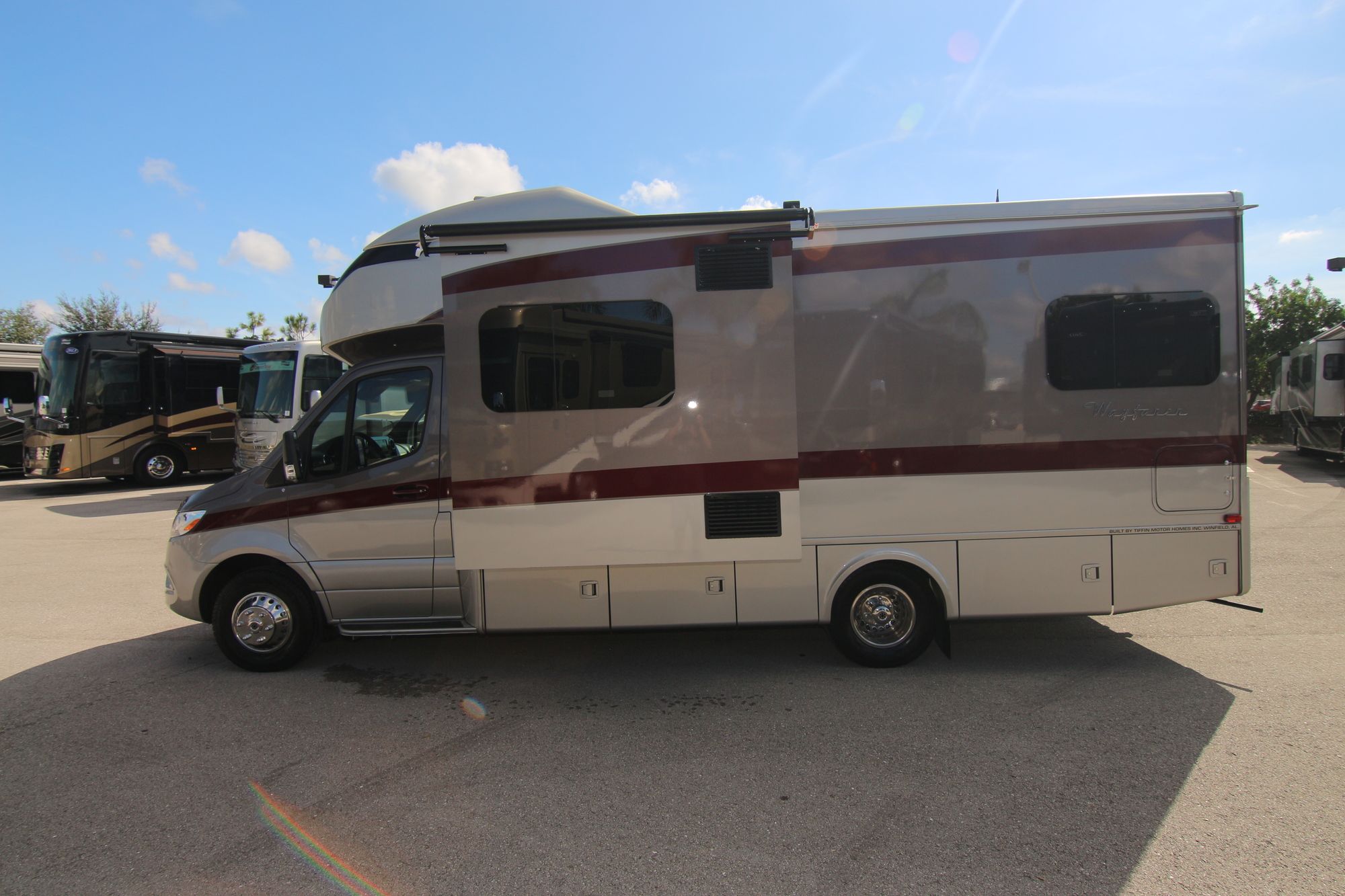 New 2020 Tiffin Motor Homes Wayfarer 24TW Class C  For Sale