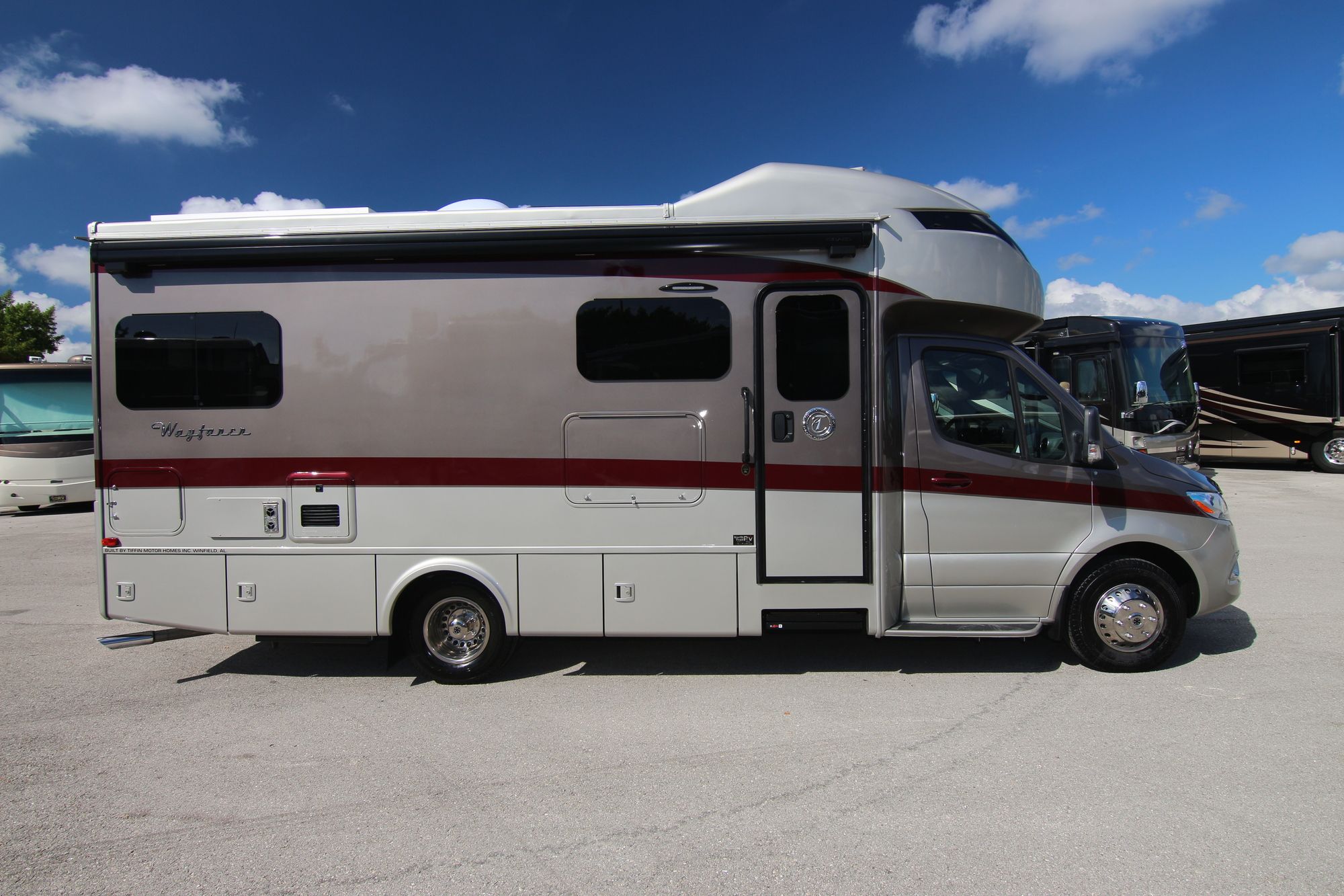 New 2020 Tiffin Motor Homes Wayfarer 24TW Class C  For Sale