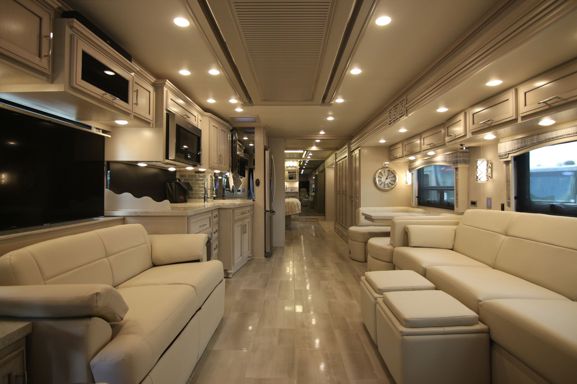 New 2020 Newmar Ventana 4326 Class A  For Sale