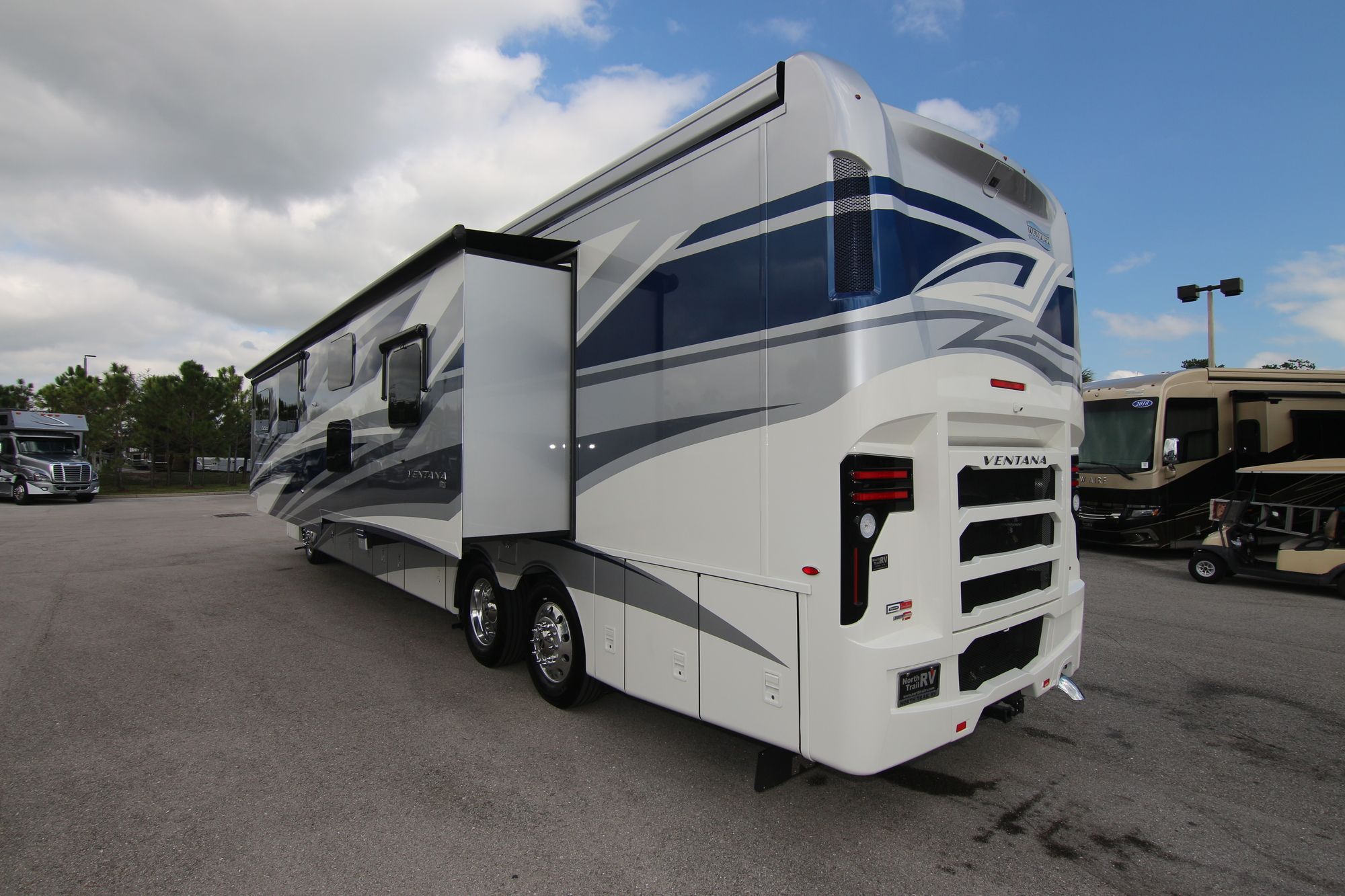 New 2020 Newmar Ventana 4326 Class A  For Sale