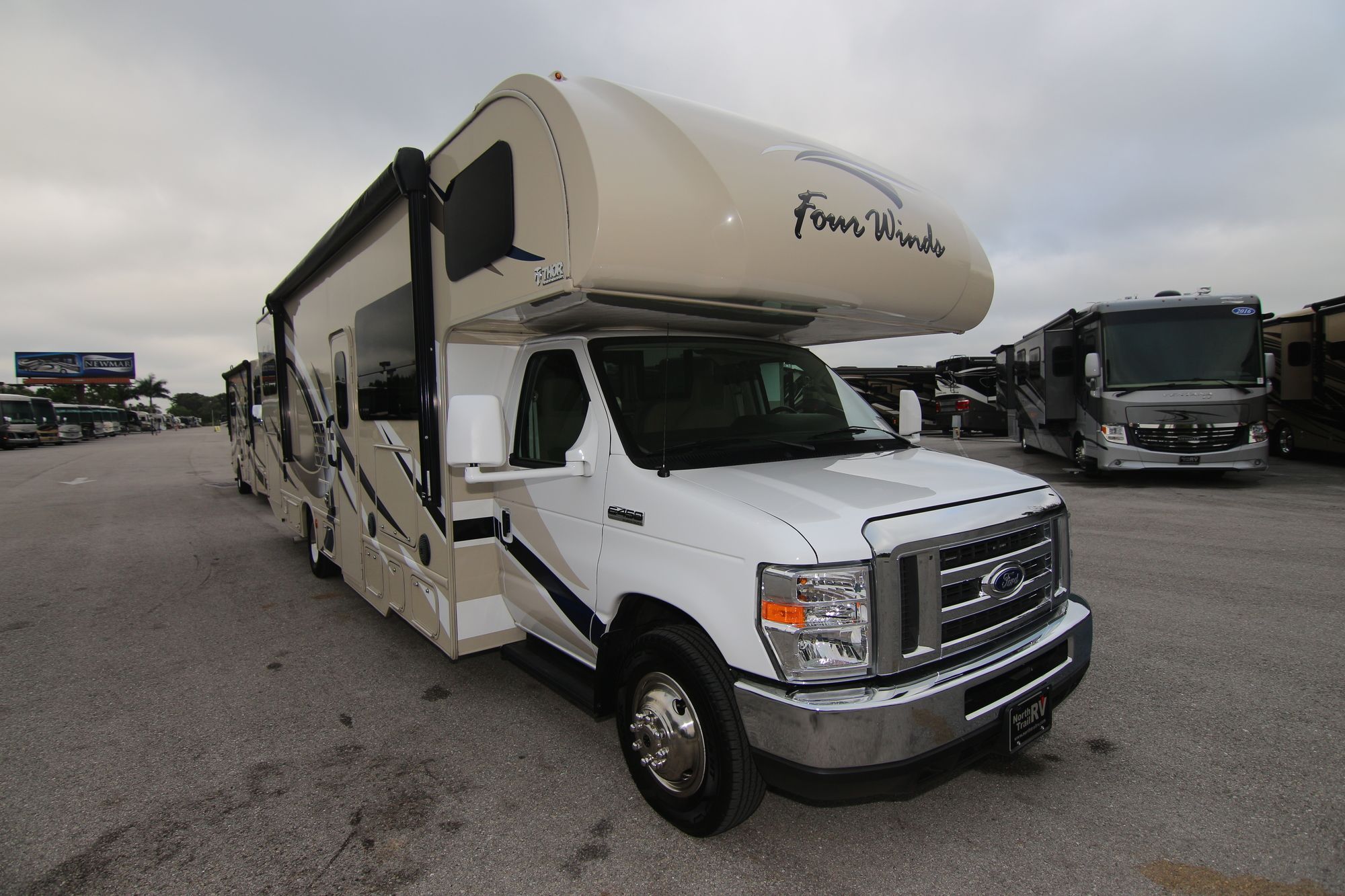 Used 2018 Thor Fourwinds 31E Class C  For Sale