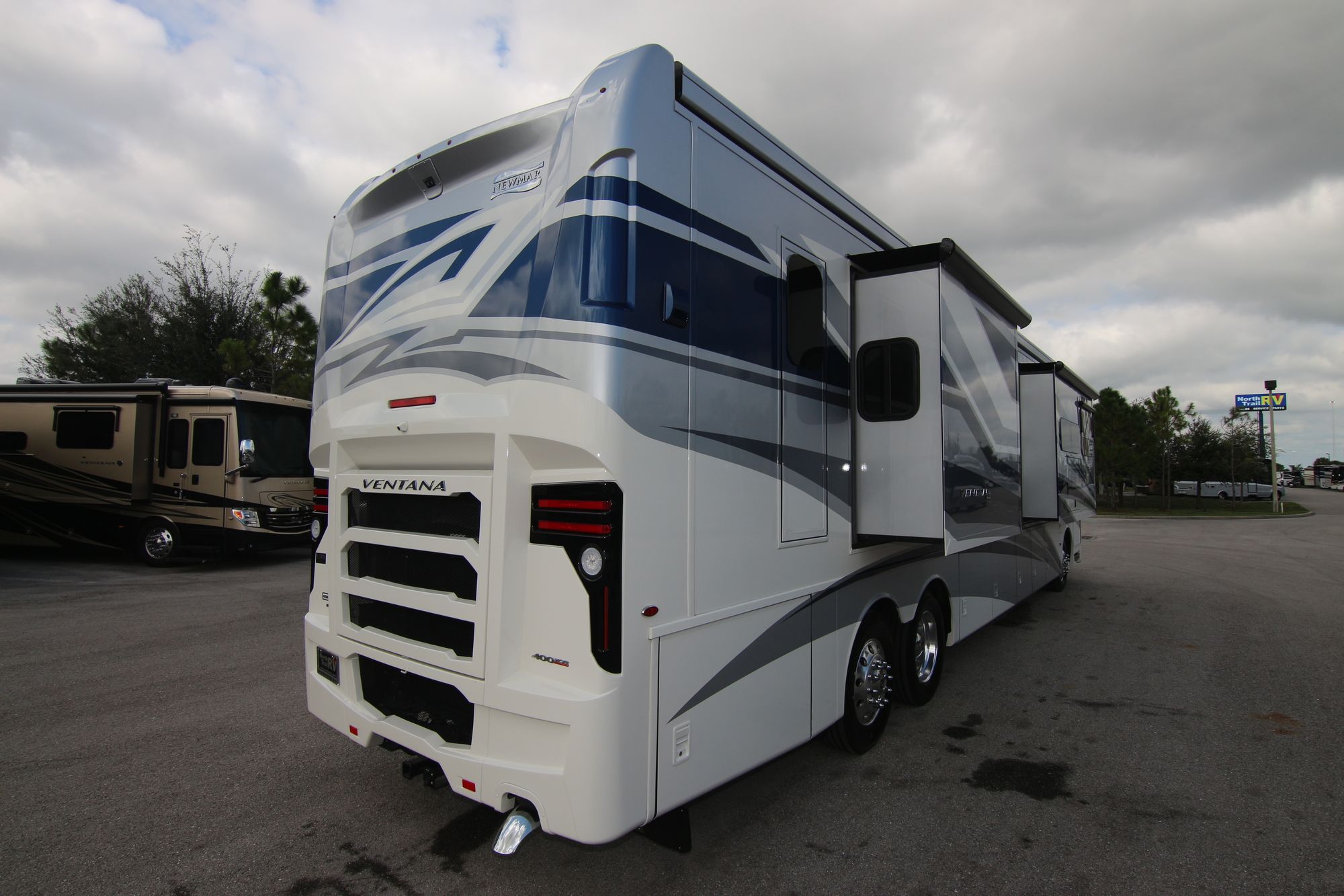 New 2020 Newmar Ventana 4326 Class A  For Sale