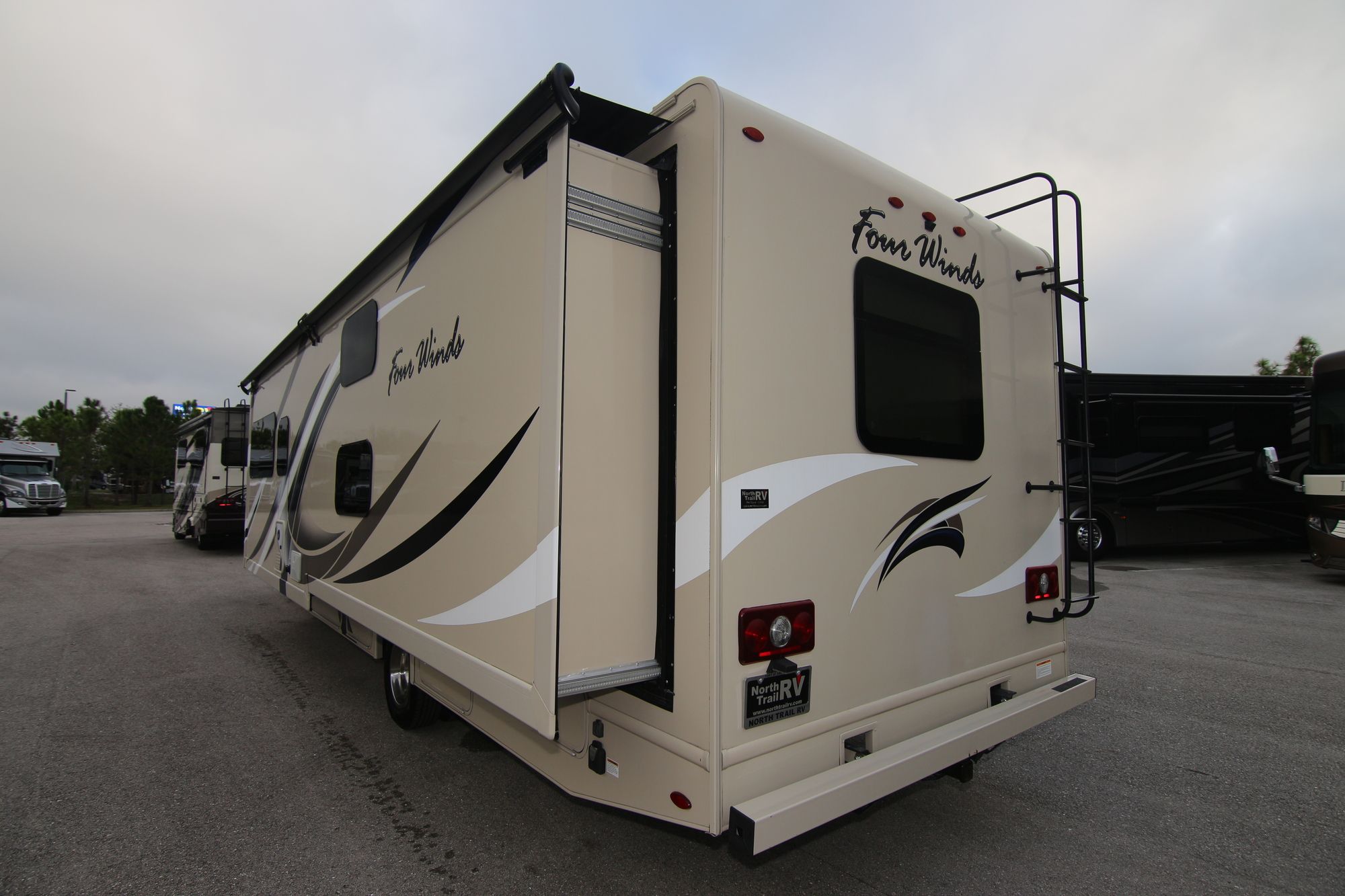 Used 2018 Thor Fourwinds 31E Class C  For Sale