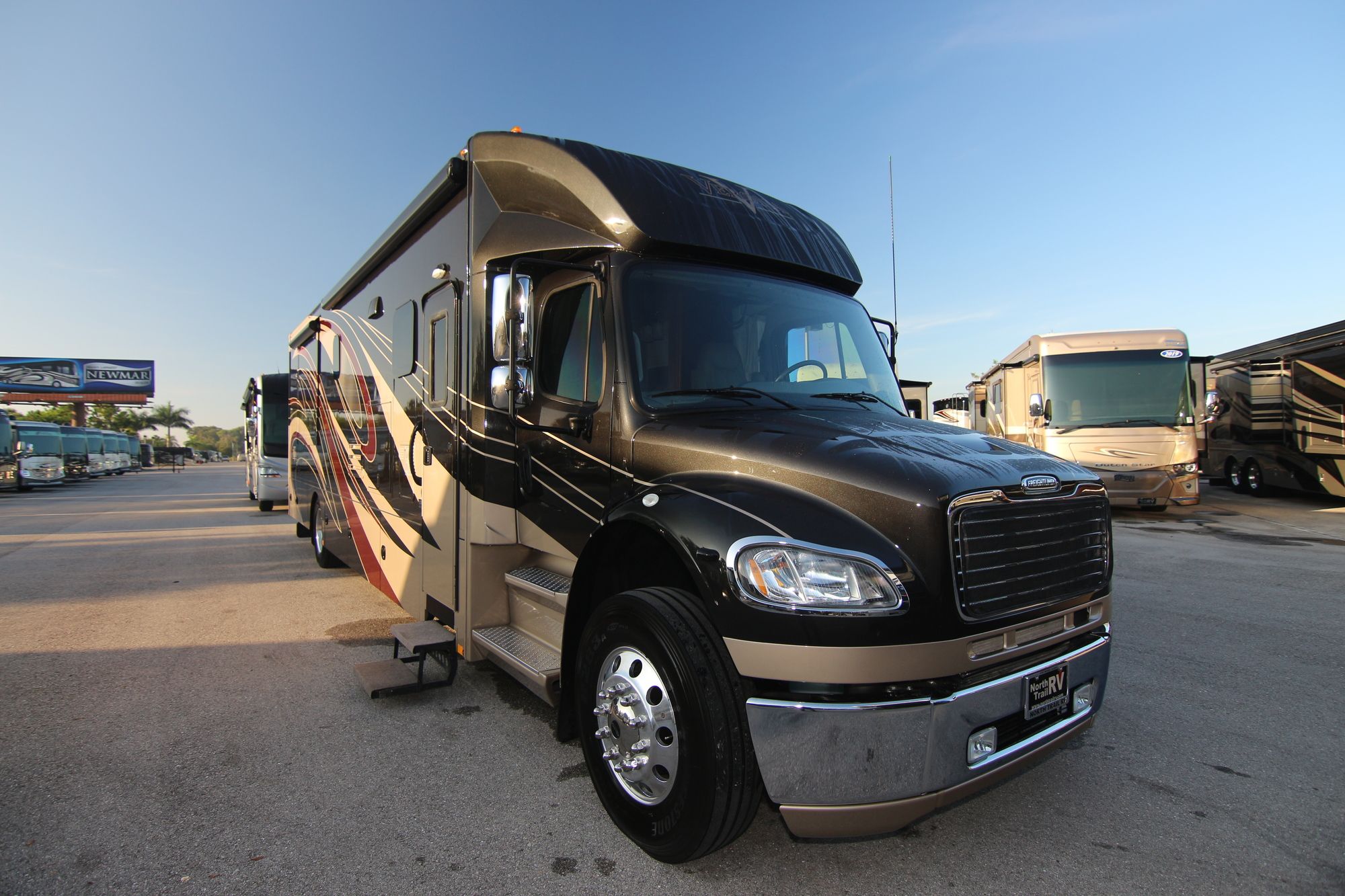 Used 2018 Renegade Rv Verona 40VRB Super C  For Sale